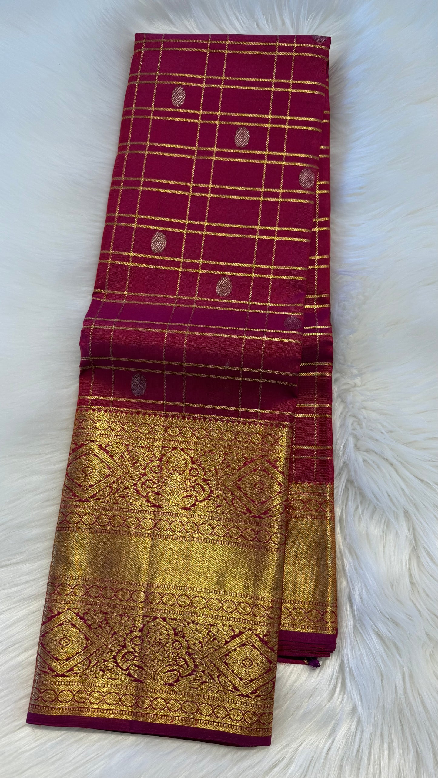 MAGENTA PINK CHECKED GOLD ZARI HANDLOOM KANCHIPURAM SILK SAREE (KSS274)