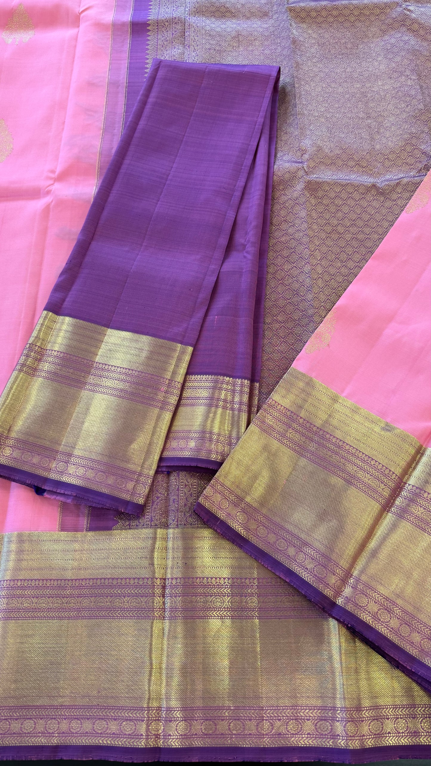 CARNATION PINK WITH PURPLE GOLD ZARI HANDLOOM KANICHIPURAM SILK SAREE (KSS61)