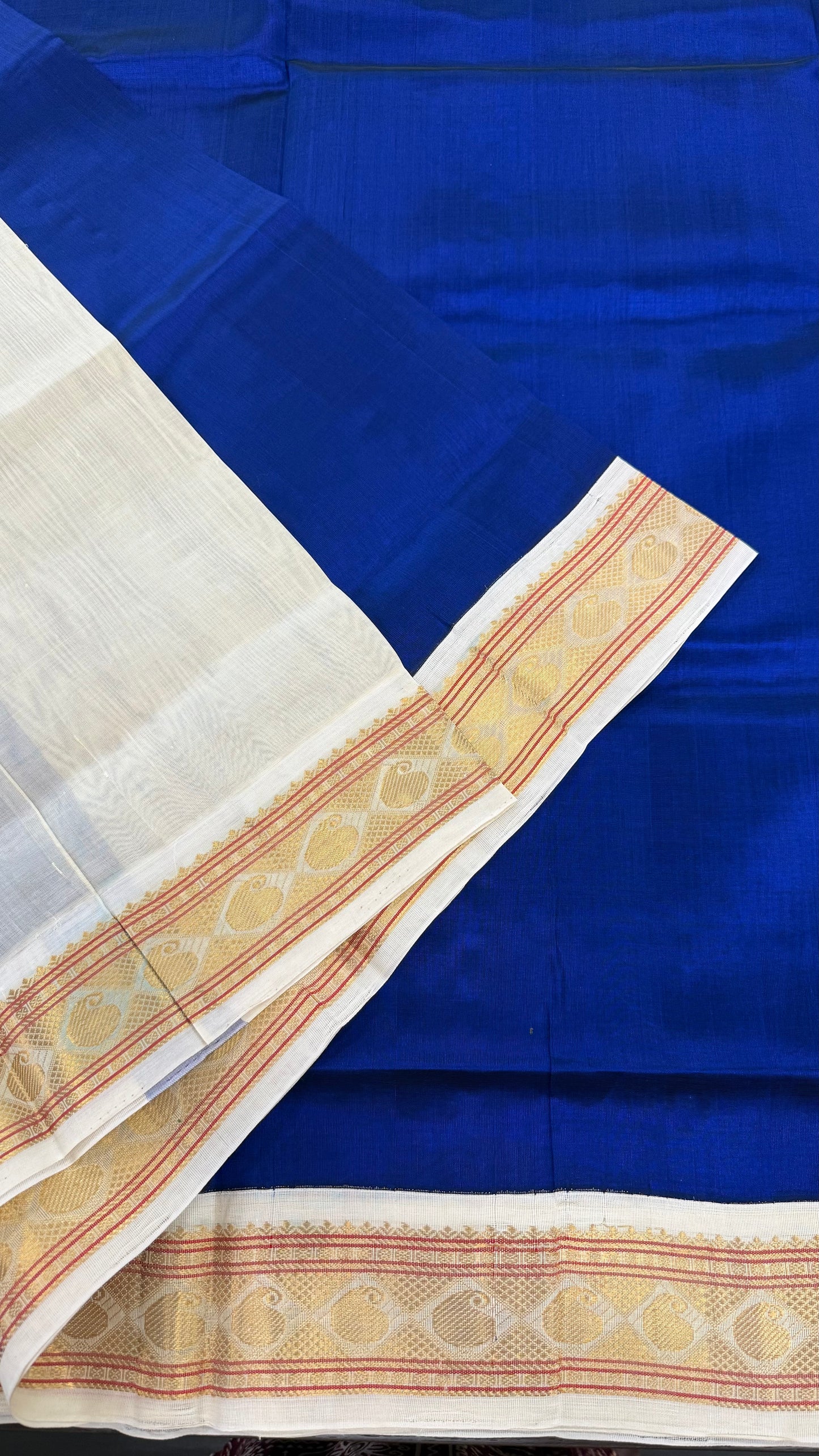 ROYAL BLUE WITH CONTRAST OFF WHITE HANDLOOM KANCHIPURAM SILK COTTON (KSC28)