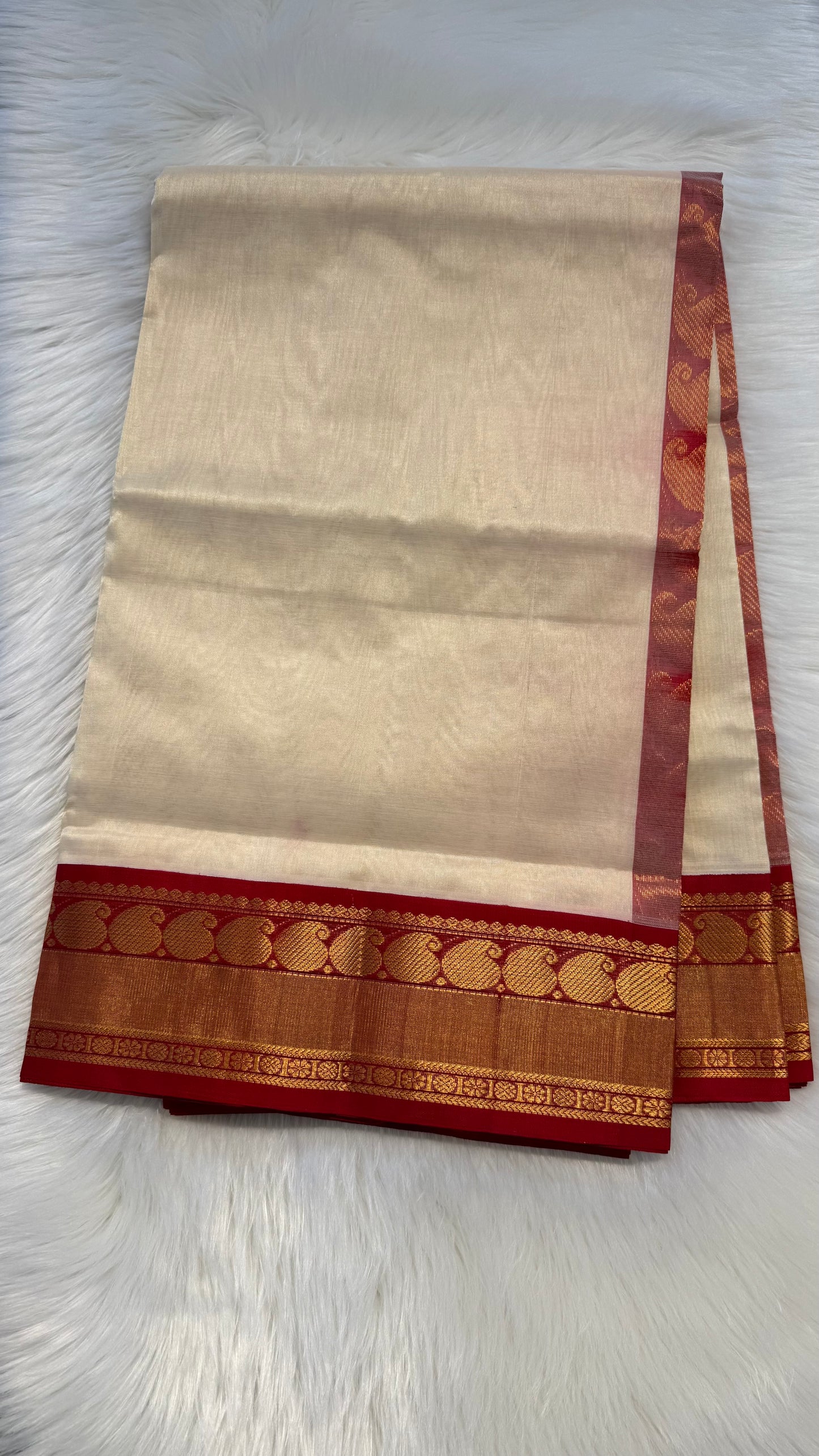 CREAM WITH RED BORDER HANDLOOM KANCHIPURAM SILK COTTON (KSC93)