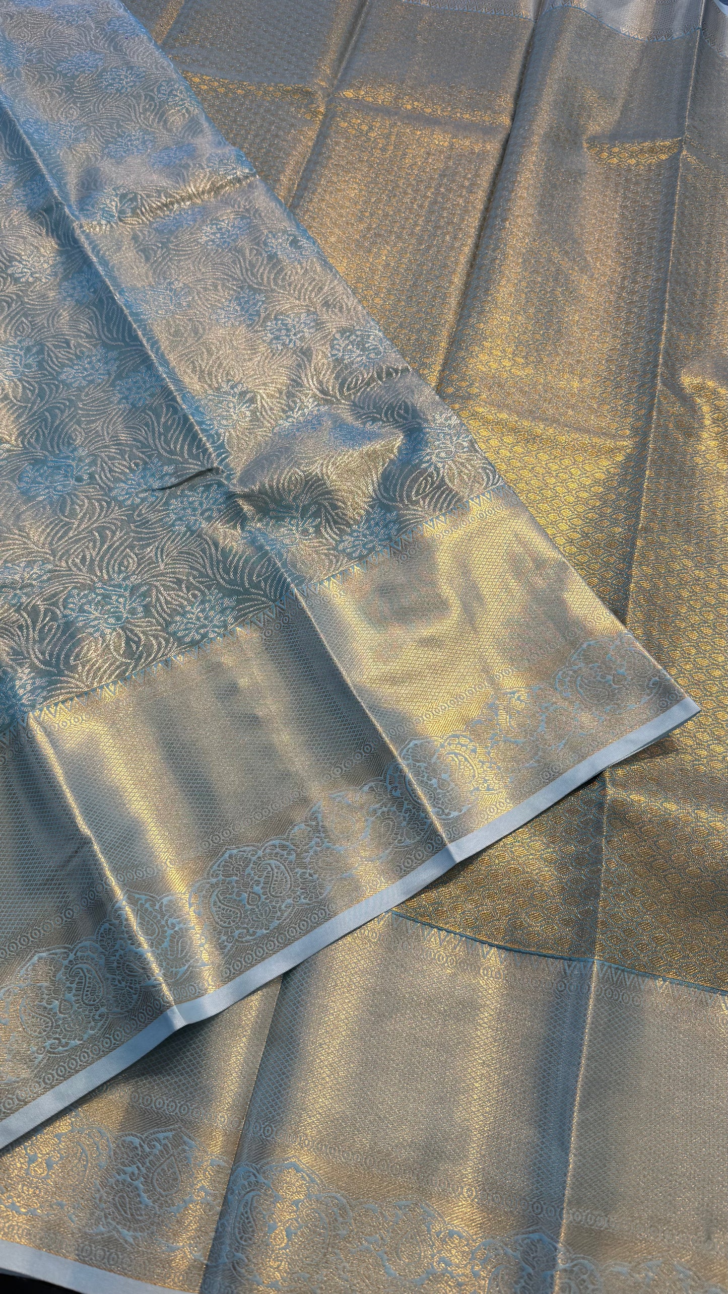 DUAL TONE BLUE SEMI SILK KANICHIPURAM SILK SAREE (SSKS28)