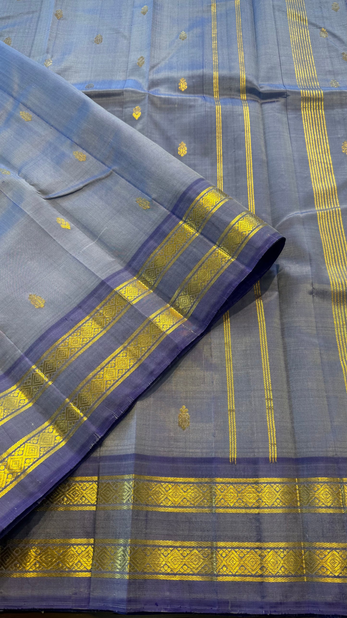 LAVENDER WITH RETTAIPATTAI BORDER PURE HANDLOOM KANCHIPURAM SINGLE SIDE BORDER SILK SAREE (KSSB 41)