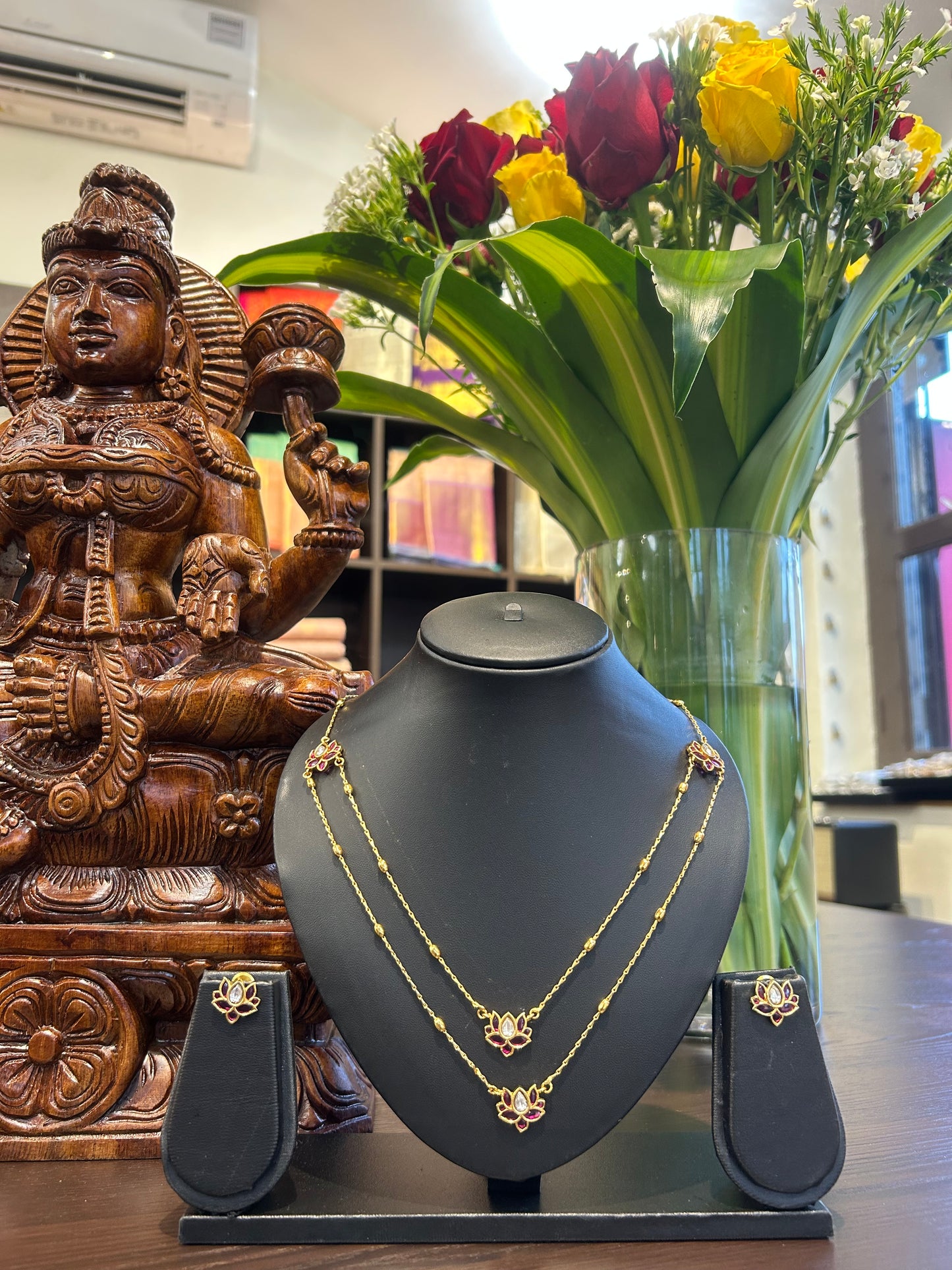 Grishma Short Necklace Jewellery Set