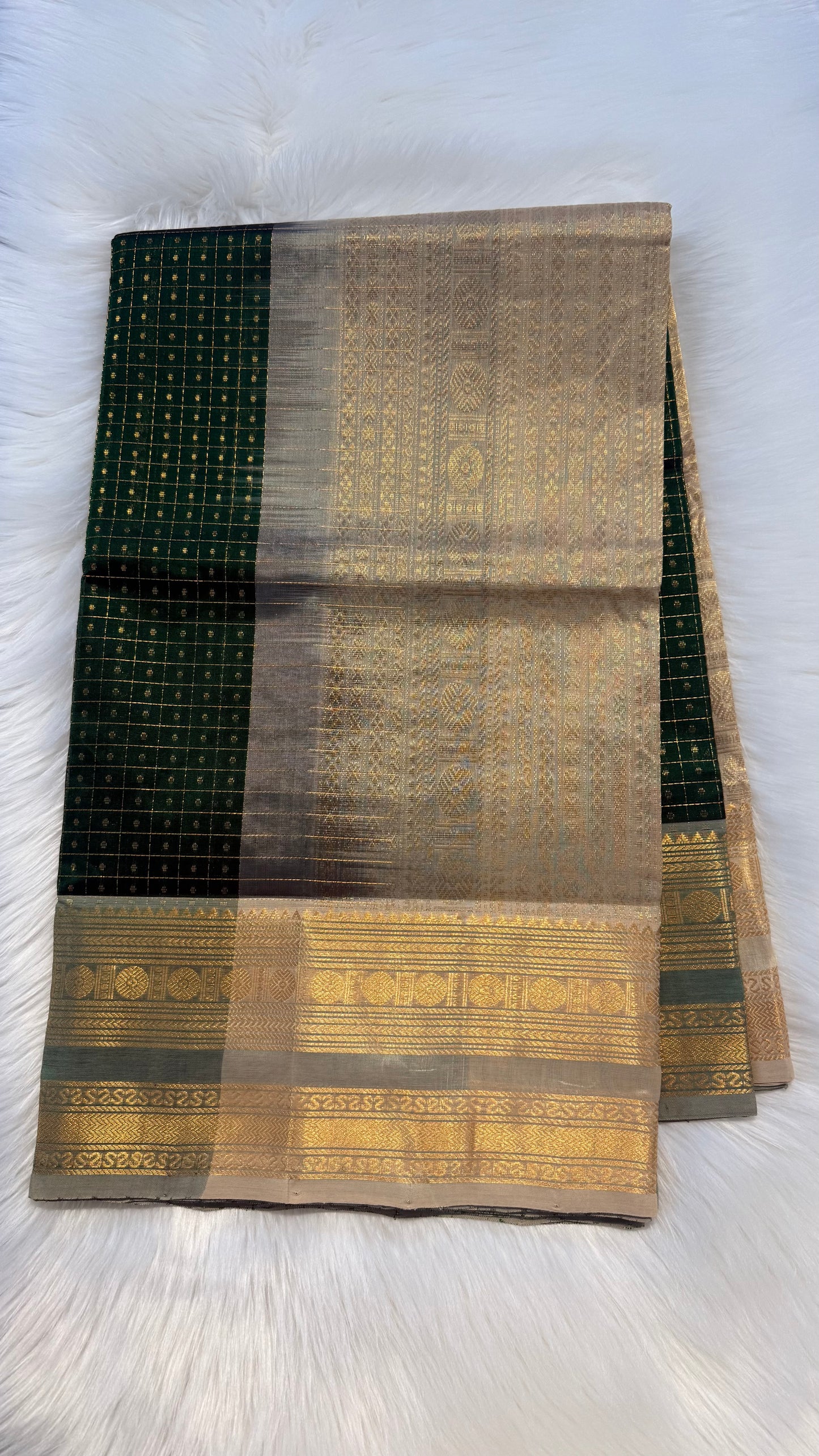 LAKSHA DEEPAM GREEN WITH GOLD HANDLOOM KANCHIPURAM SILK COTTON (KSC57)