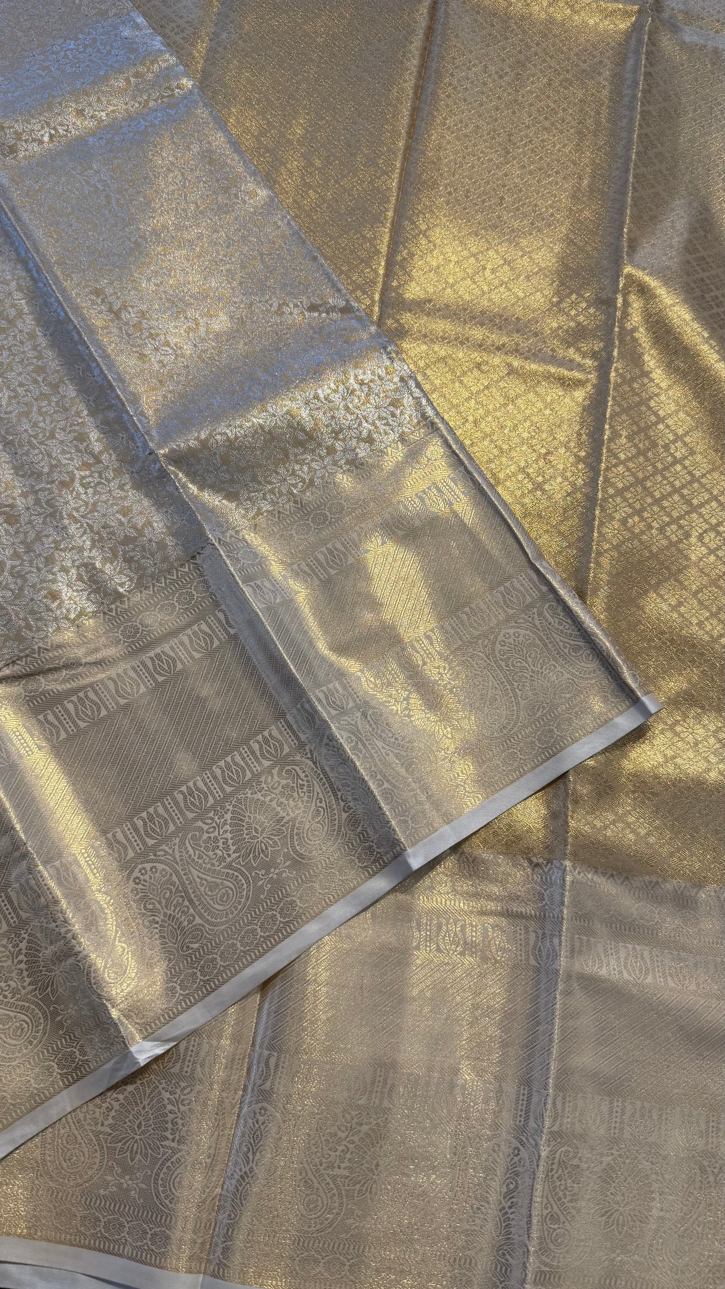 GOLD SEMI SILK KANICHIPURAM SILK SAREE (SSKS17)