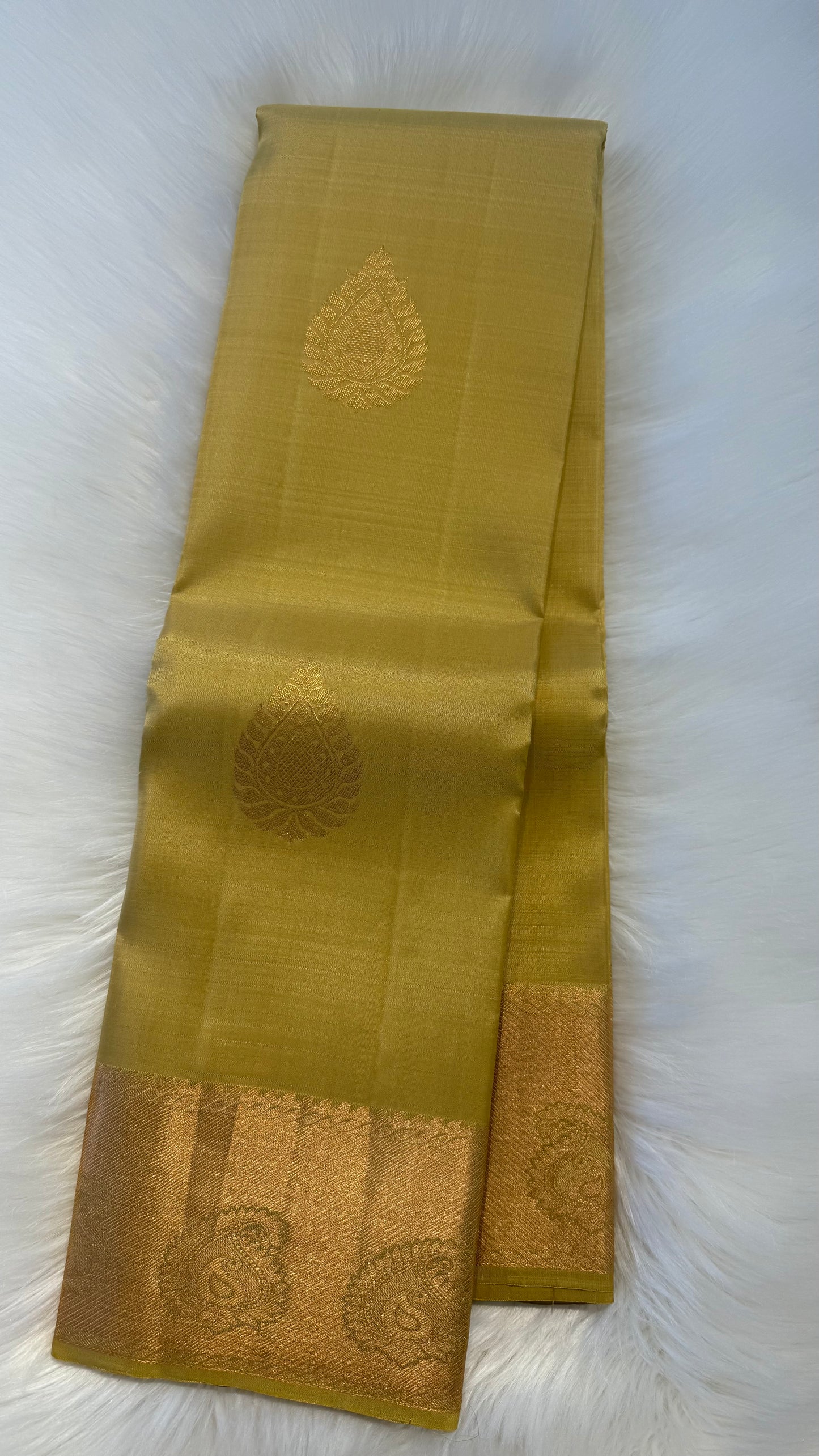 SAGE GREEN HANDLOOM KANCHIPURAM SILK SAREE (KSS319)