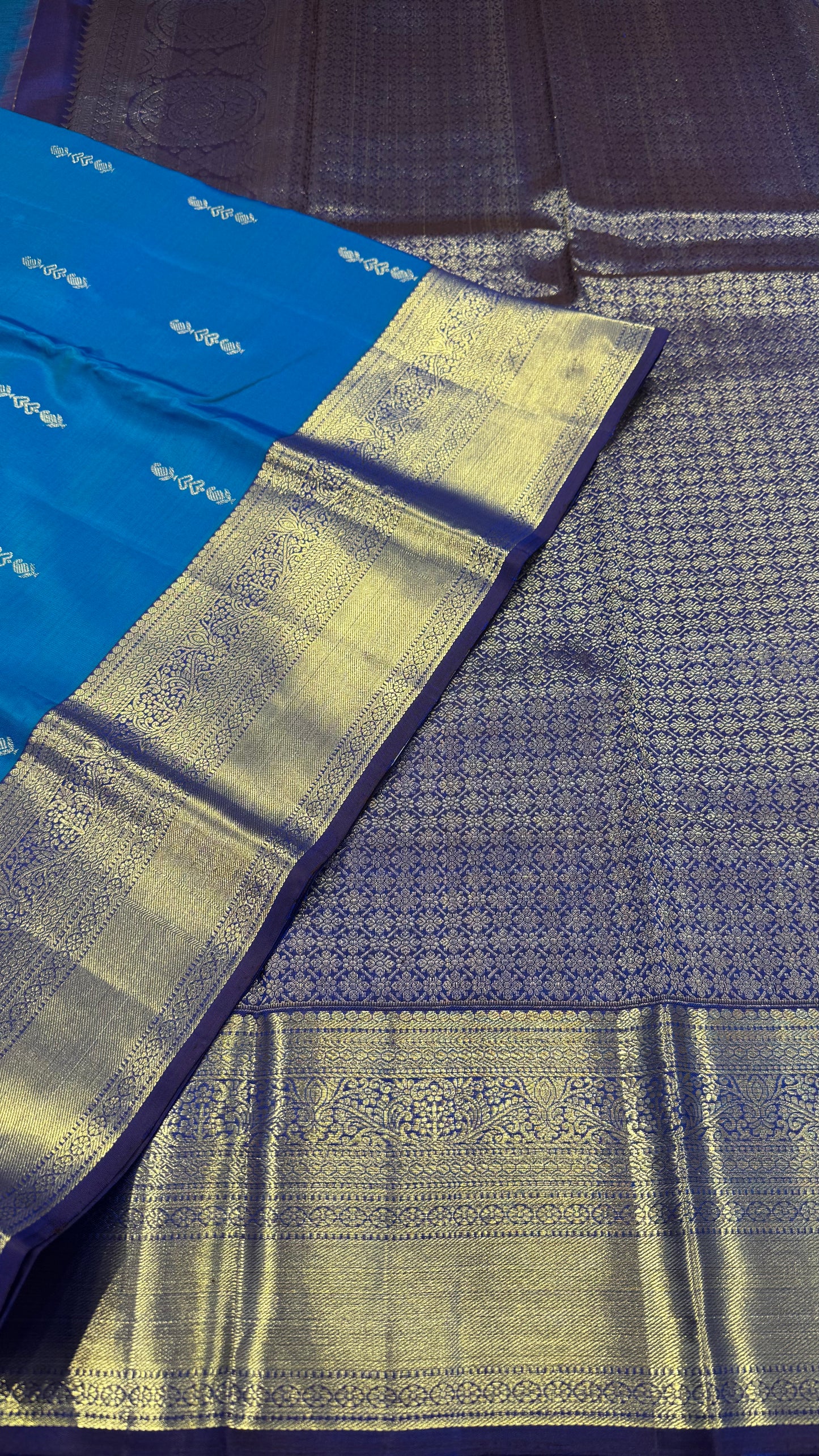 DUAL TONE BLUE WITH CONTRAST NAVY BLUE GOLD ZARI HANDLOOM KANICHIPURAM SILK SAREE (KSS138)