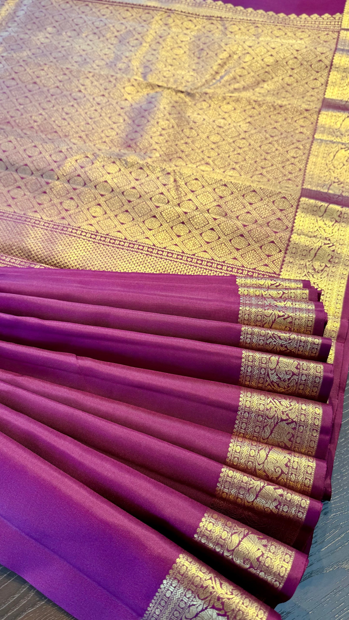 DARK PURPLE GOLD ZARI HANDLOOM KANICHIPURAM SILK SAREE (KSS208)