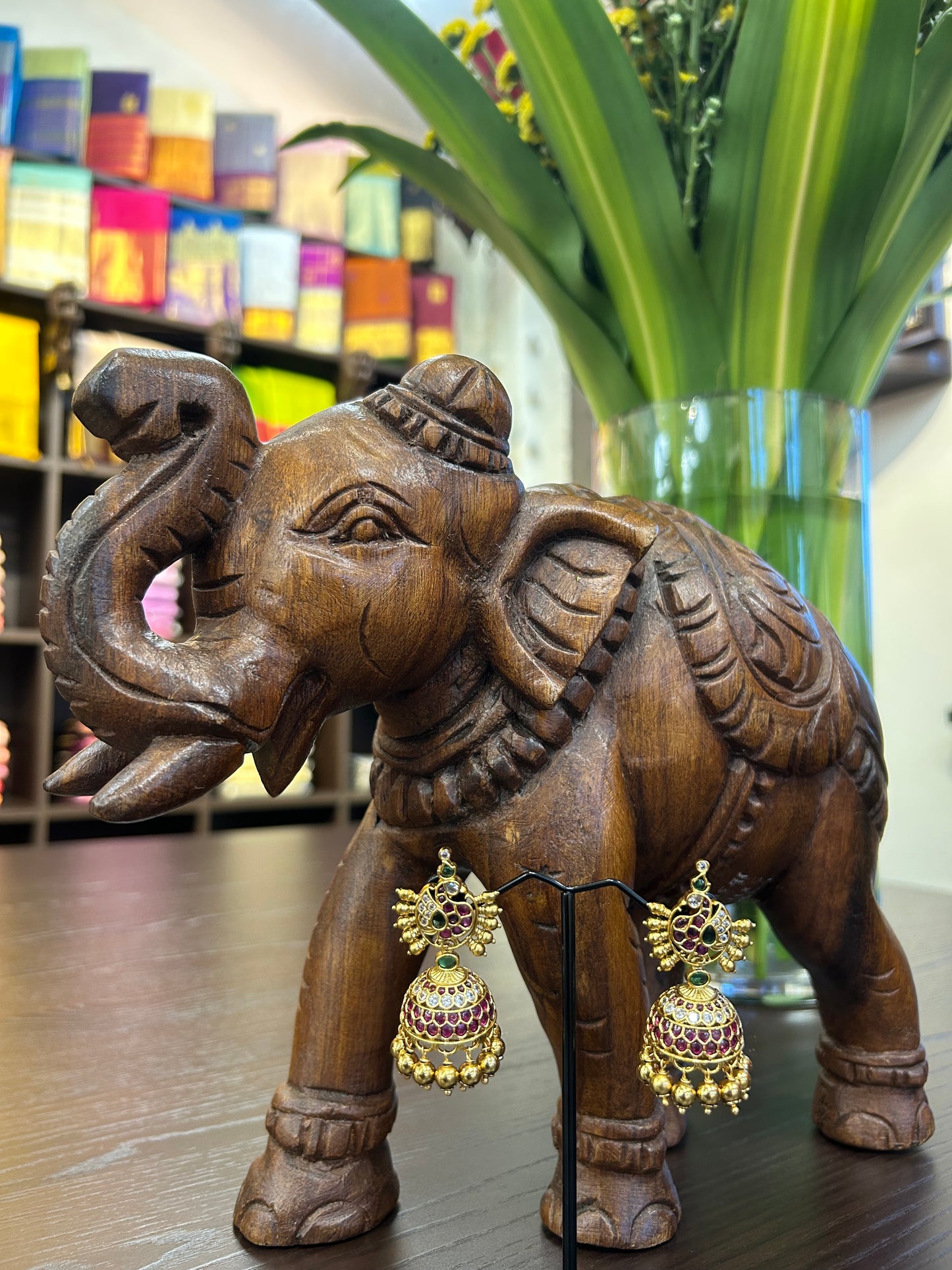 Dhanishi Jhumka