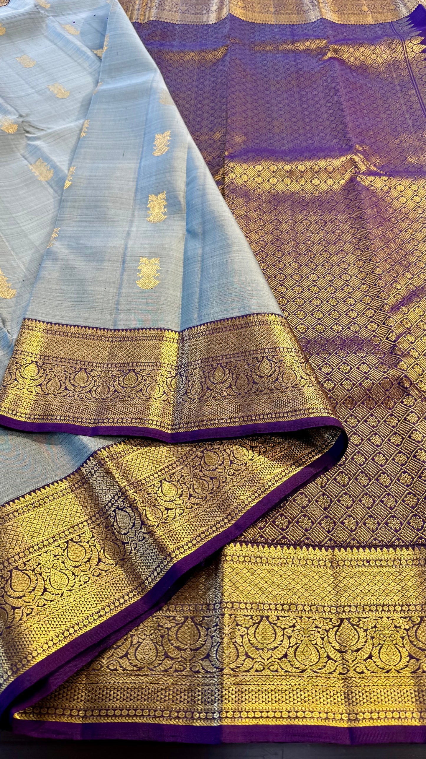 GREY WITH DARK PURPLE HANDLOOM KANICHIPURAM SILK SAREE (KSS13)