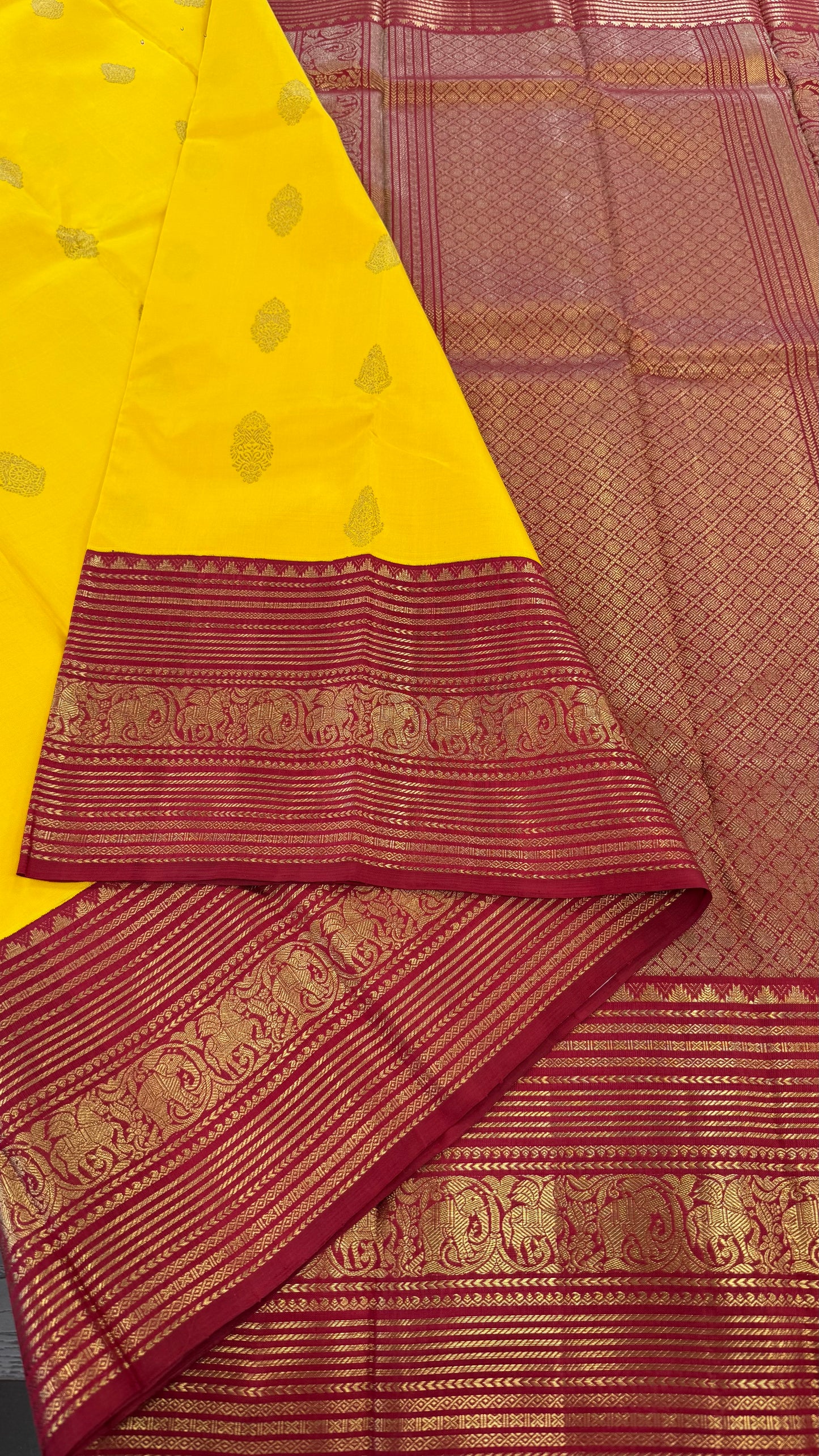 TRADITIONAL YELLOW AND RED CONTRAST HANDLOOM PURE KANICHIPURAM SILK SAREE (KSS226)