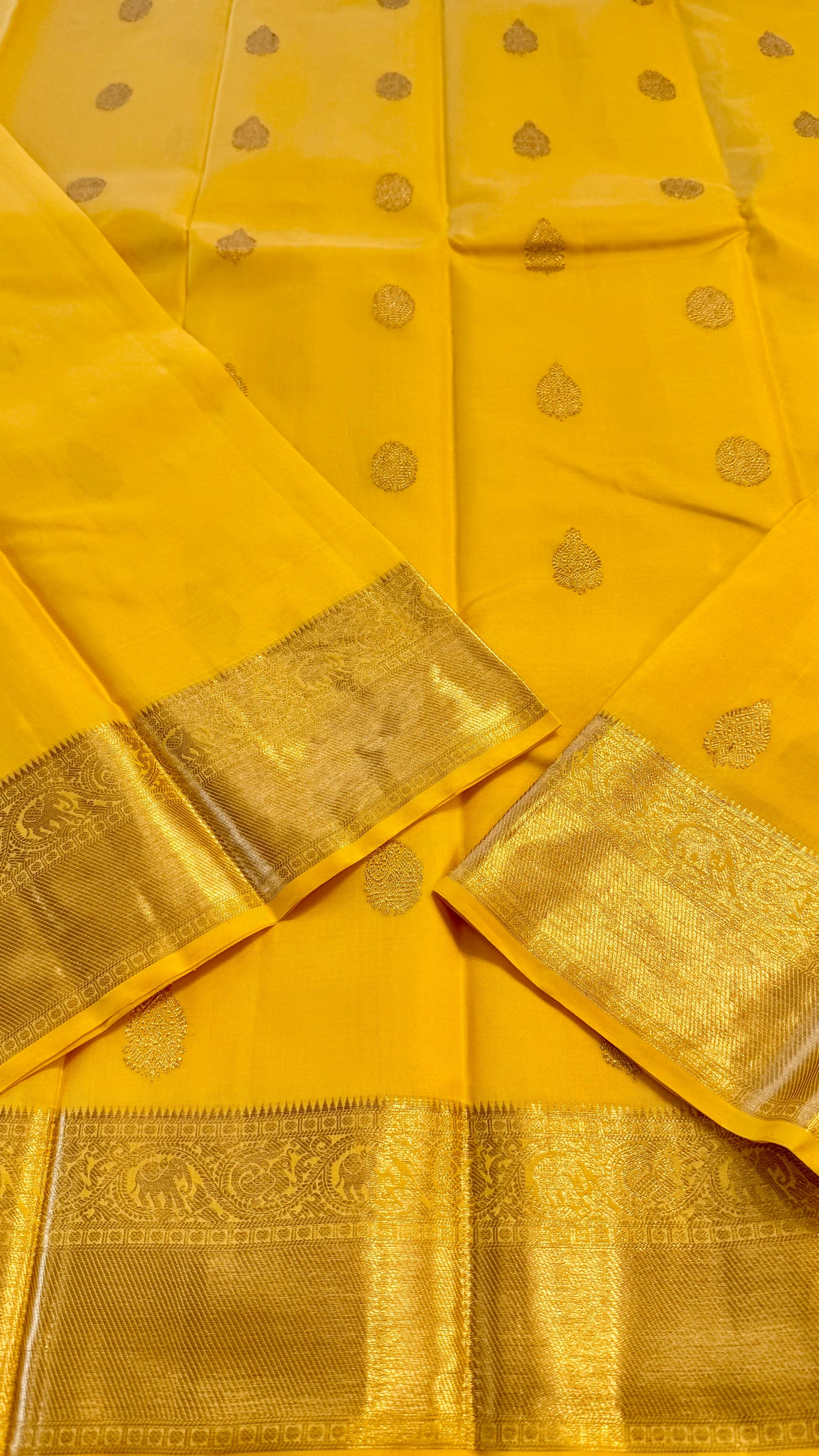 MANJAL GOLD ZARI HANDLOOM KANICHIPURAM SILK SAREE (KSS36)