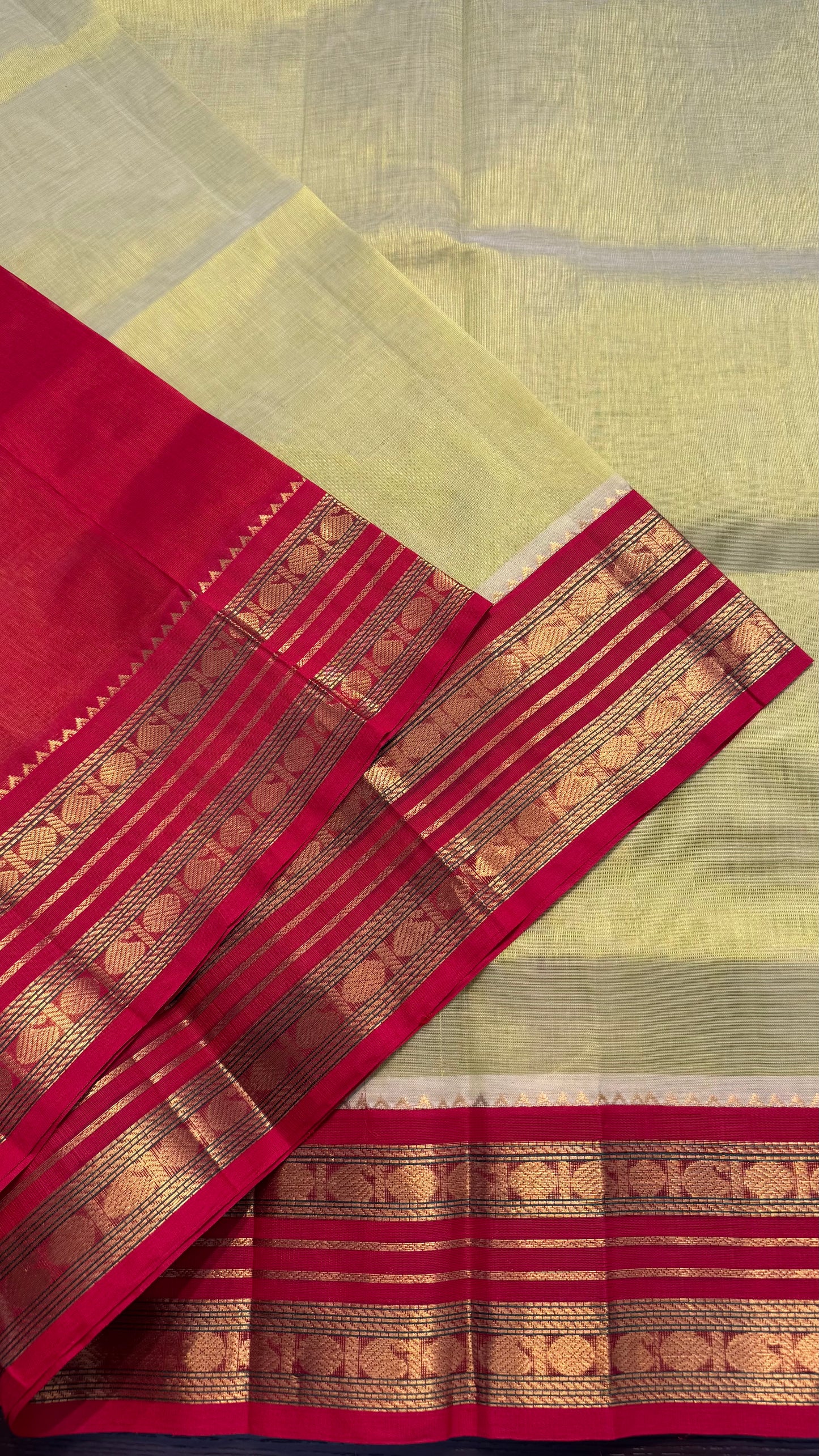 LIGHT LEMON YELLOW WITH CONTRAST RED KANCHIPURAM SILK COTTON (KSC20)
