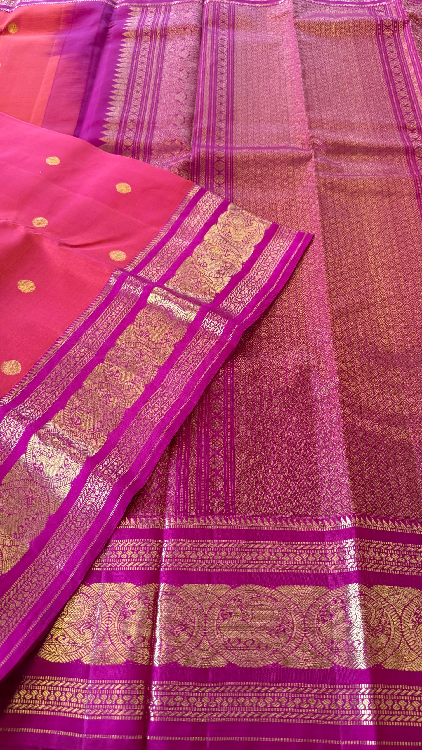 KANAKAMBARAM ORANGE WITH RANI PINK GOLD ZARI HANDLOOM KANICHIPURAM SILK SAREE (KSS172)