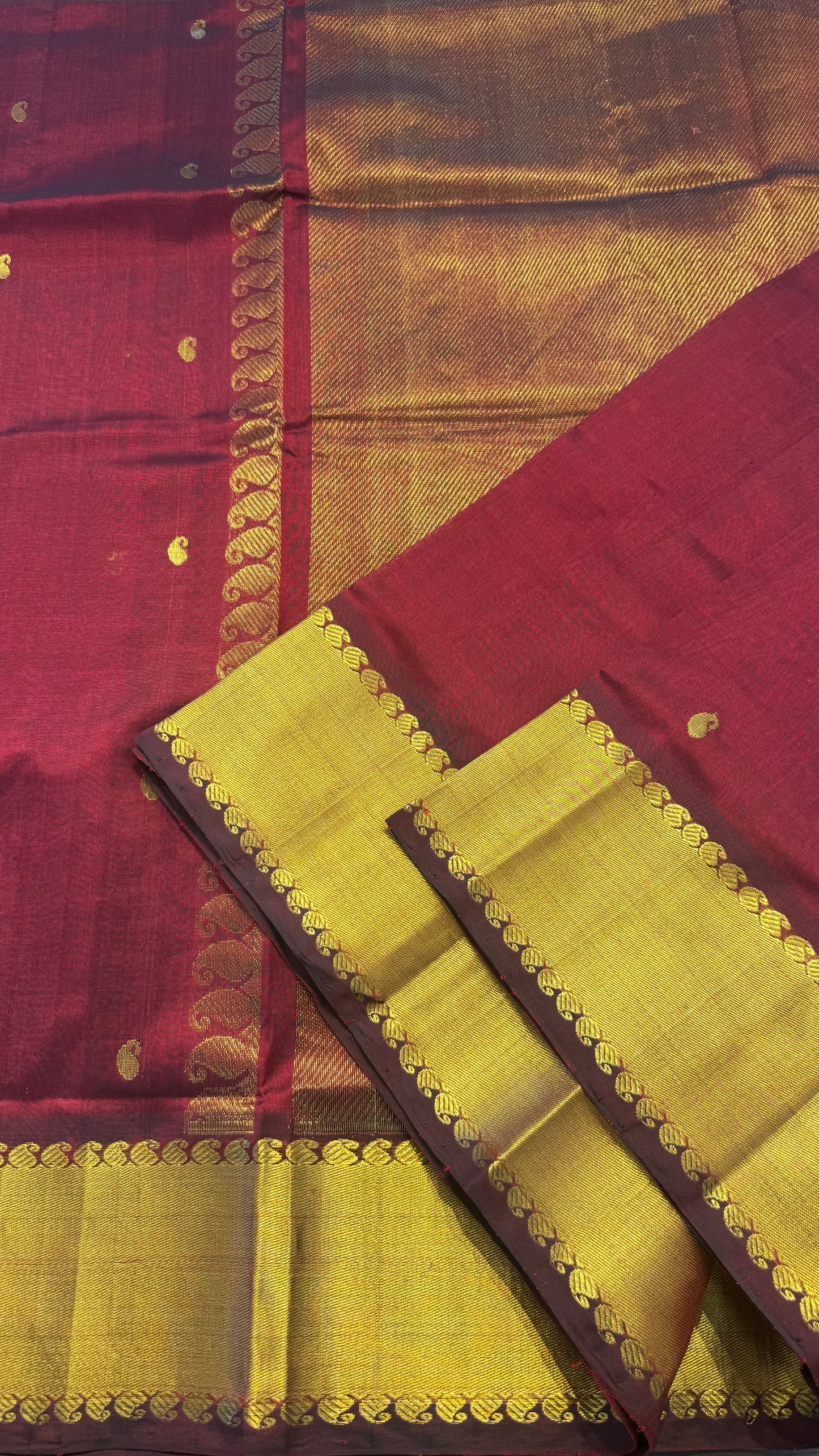 MAROON GOLD BORDER HANDLOOM KANCHIPURAM SILK COTTON (KSC72)