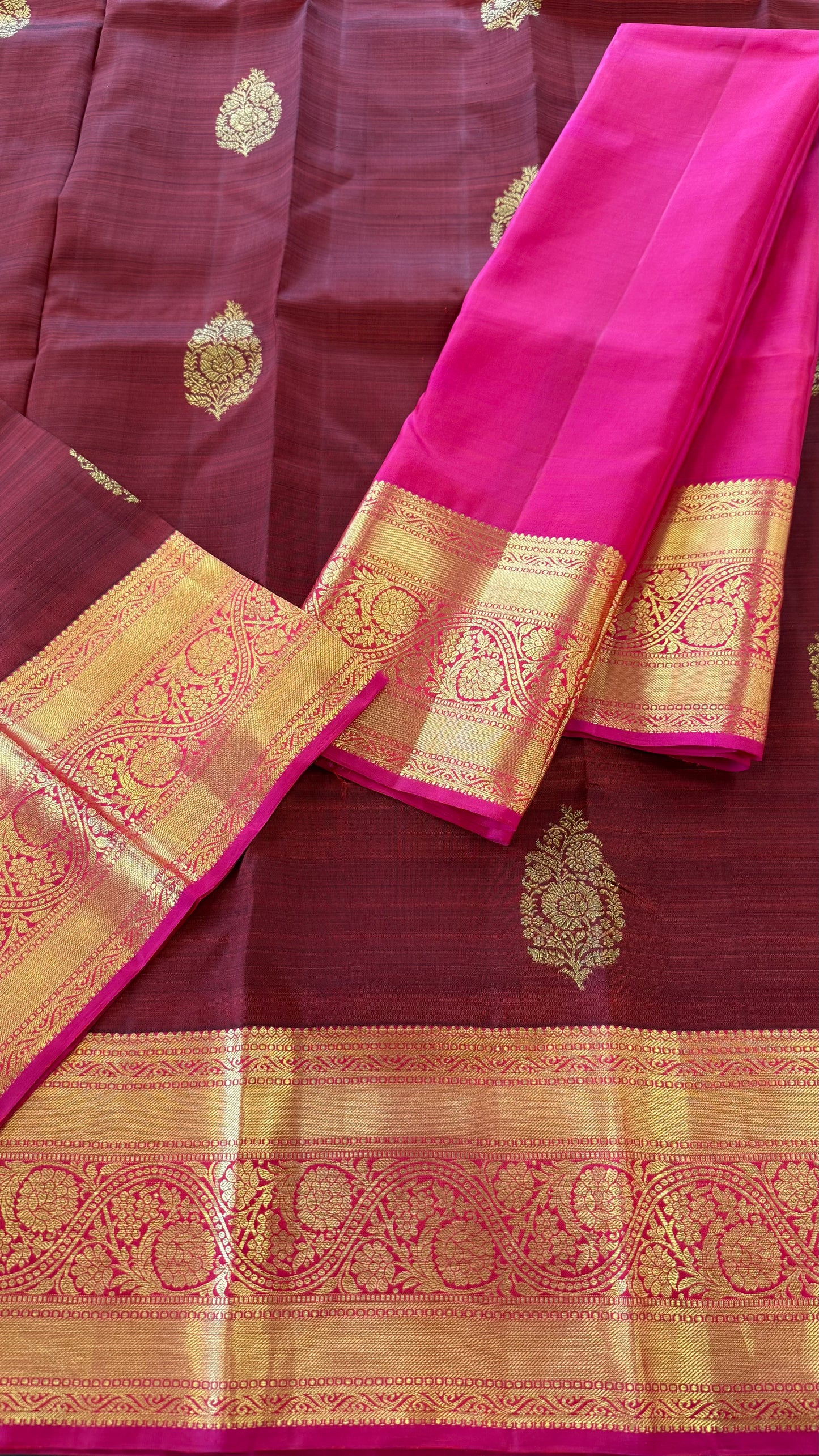 REDWOOD MAROON WITH CONTRAST PINK GOLD ZARI HANDLOOM KANICHIPURAM SILK SAREE (KSS63)