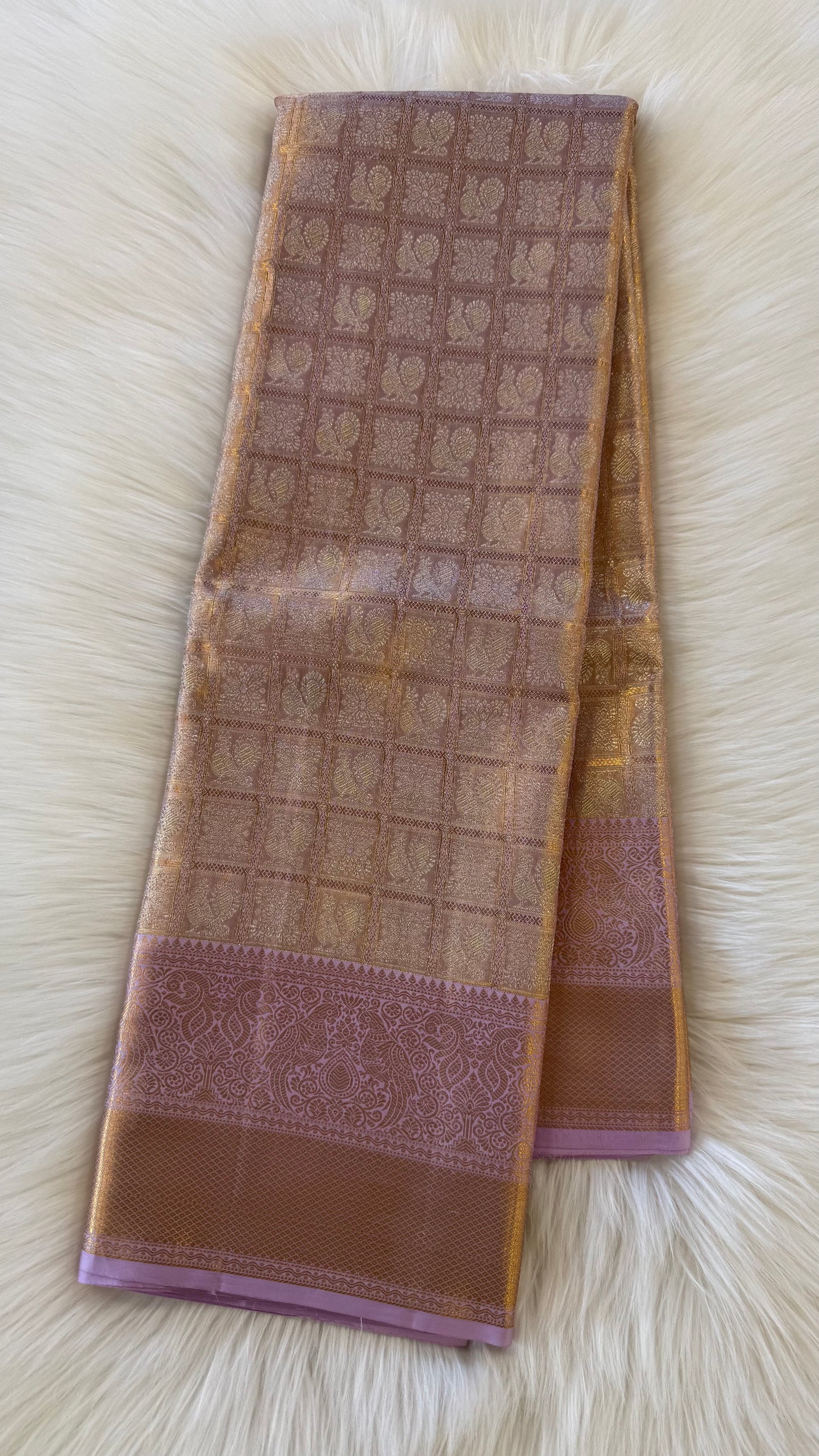 GOLD WITH CONTRAST LAVENDER GOLD ZARI HANDLOOM KANICHIPURAM SILK SAREE (KSS110)