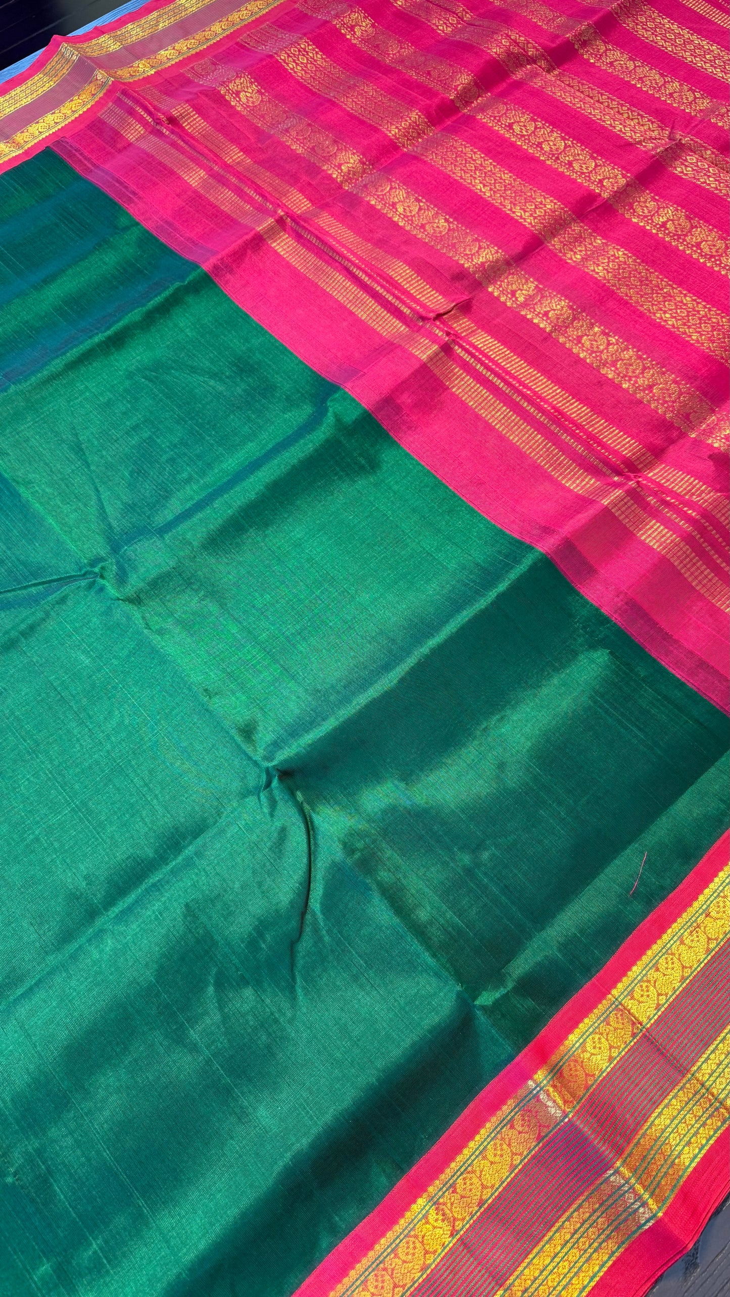 DARK GREEN WITH RANI PINK HANDLOOM KANCHIPURAM SILK COTTON (KSC105)