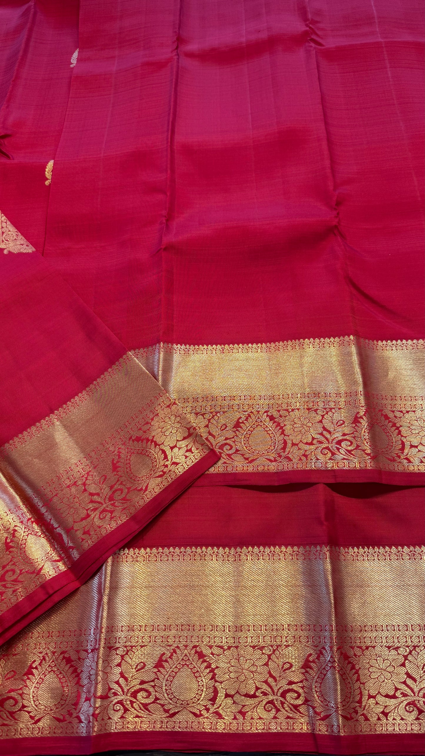 CHILLI RED WITH GOLD ZARI BORDER PURE HANDLOOM KANCHIPURAM SILK SAREE (KSS495)