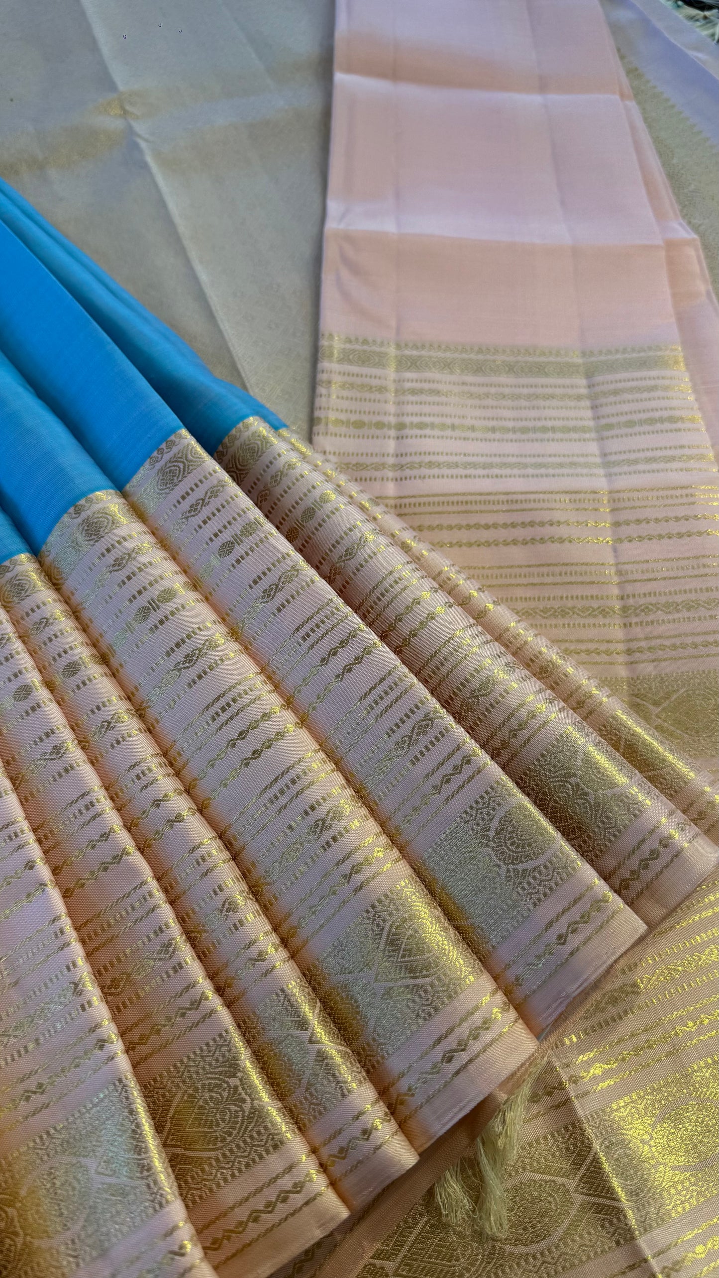 LIGHT BLUE WITH PASTEL PINK GOLD ZARI HANDLOOM KANICHIPURAM SILK SAREE (KSS212)