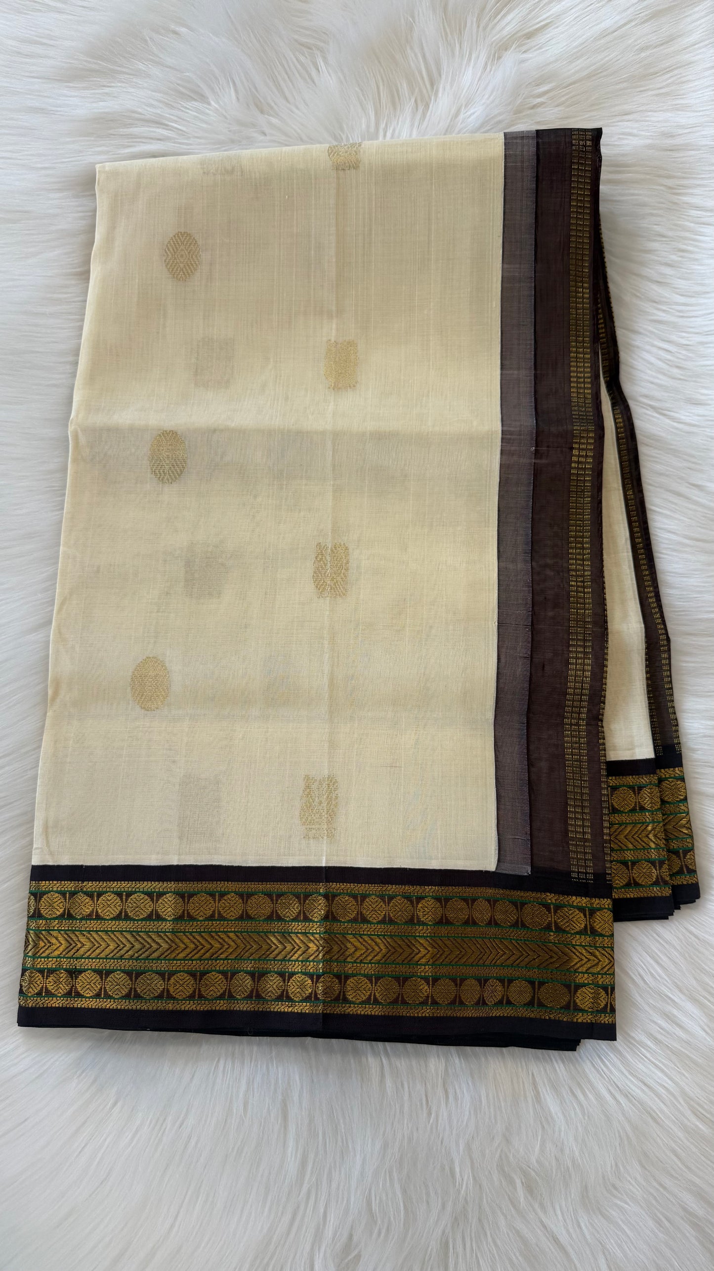 CREAM WITH COFFEE BROWN HANDLOOM KANCHIPURAM SILK COTTON (KSC14)
