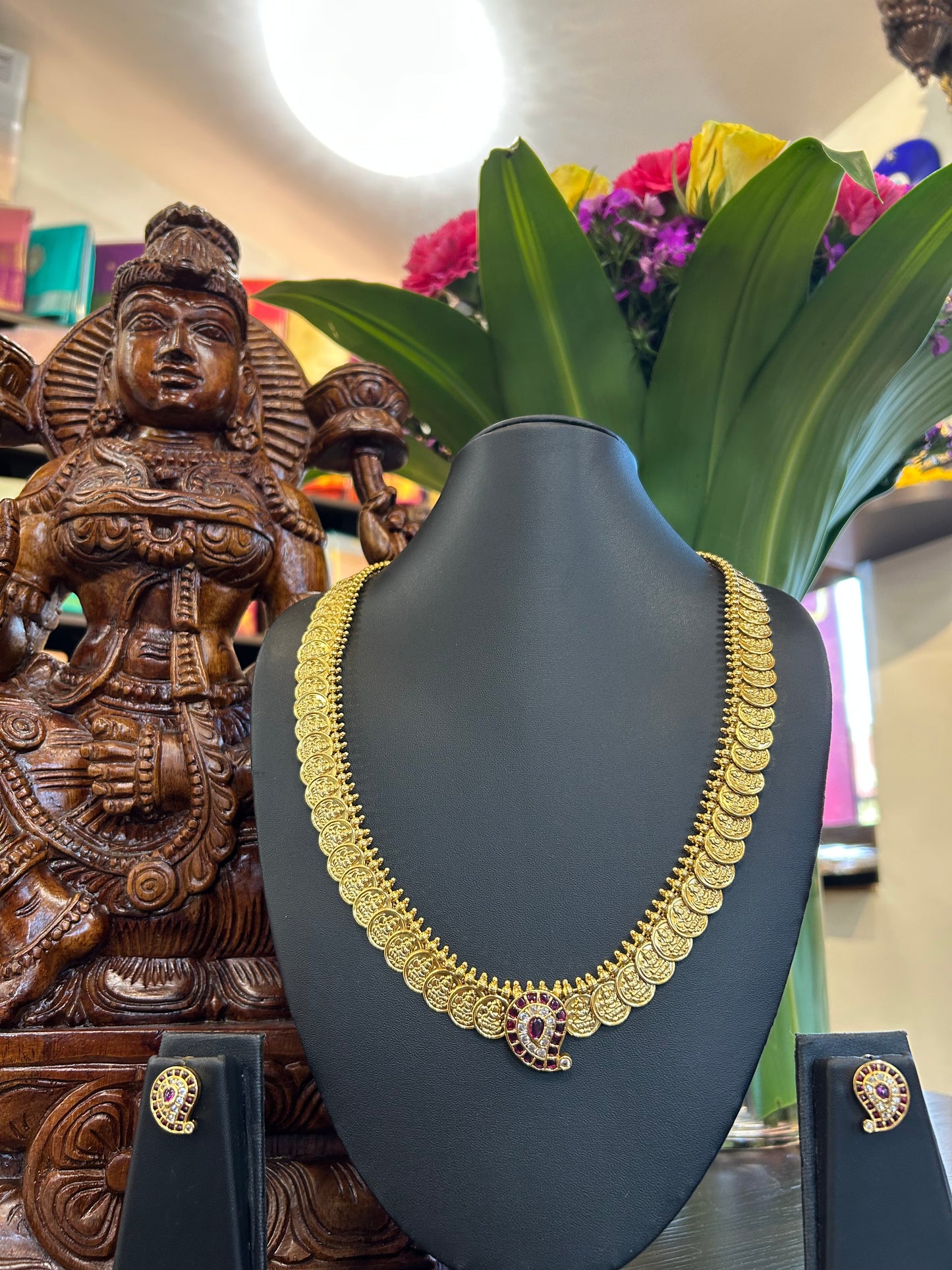 916 Polish kaasu Haram With Mango Kemp stone Pendant
