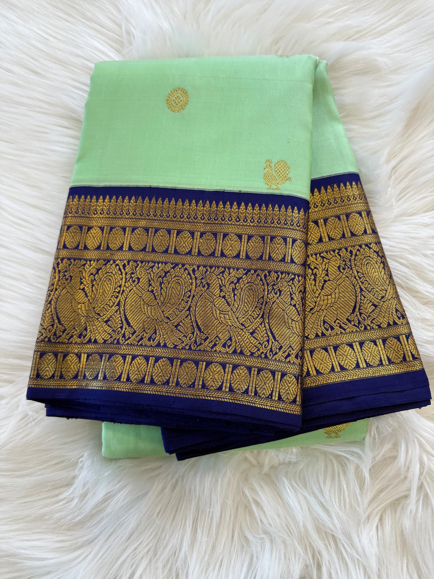 SEA GREEN WITH CONTRAST NAVY BLUE BORDER HANDLOOM KANICHIPURAM SILK SAREE (KSS223)
