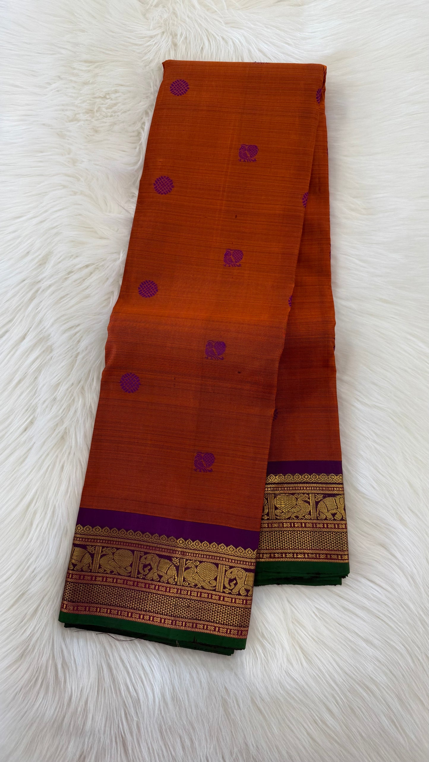 ORANGE WITH CONTRAST PURPLE GOLD ZARI HANDLOOM KANICHIPURAM SILK SAREE (KSS161)