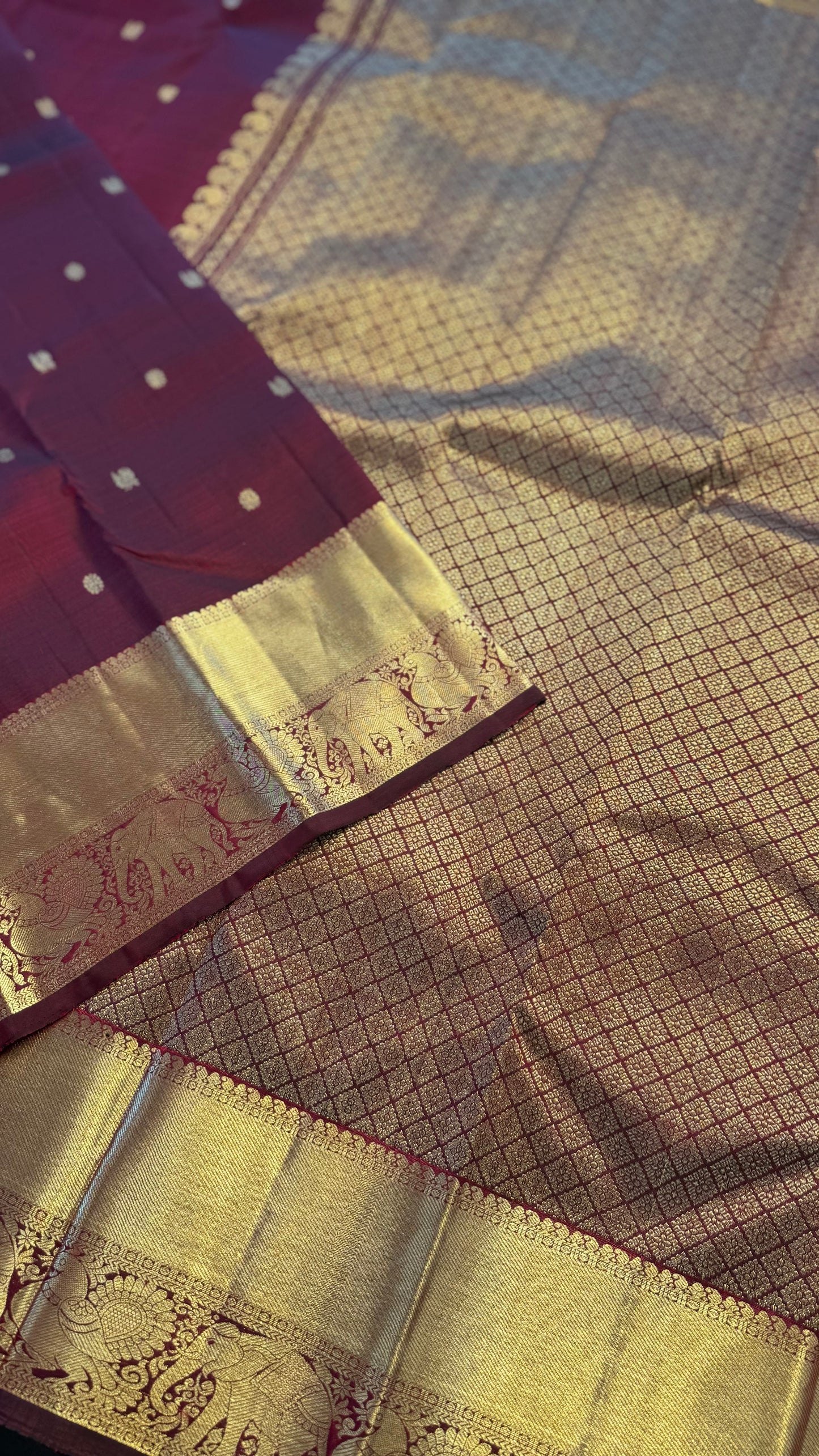 MAROON GOLD ZARI HANDLOOM KANICHIPURAM SILK SAREE (KSS237)
