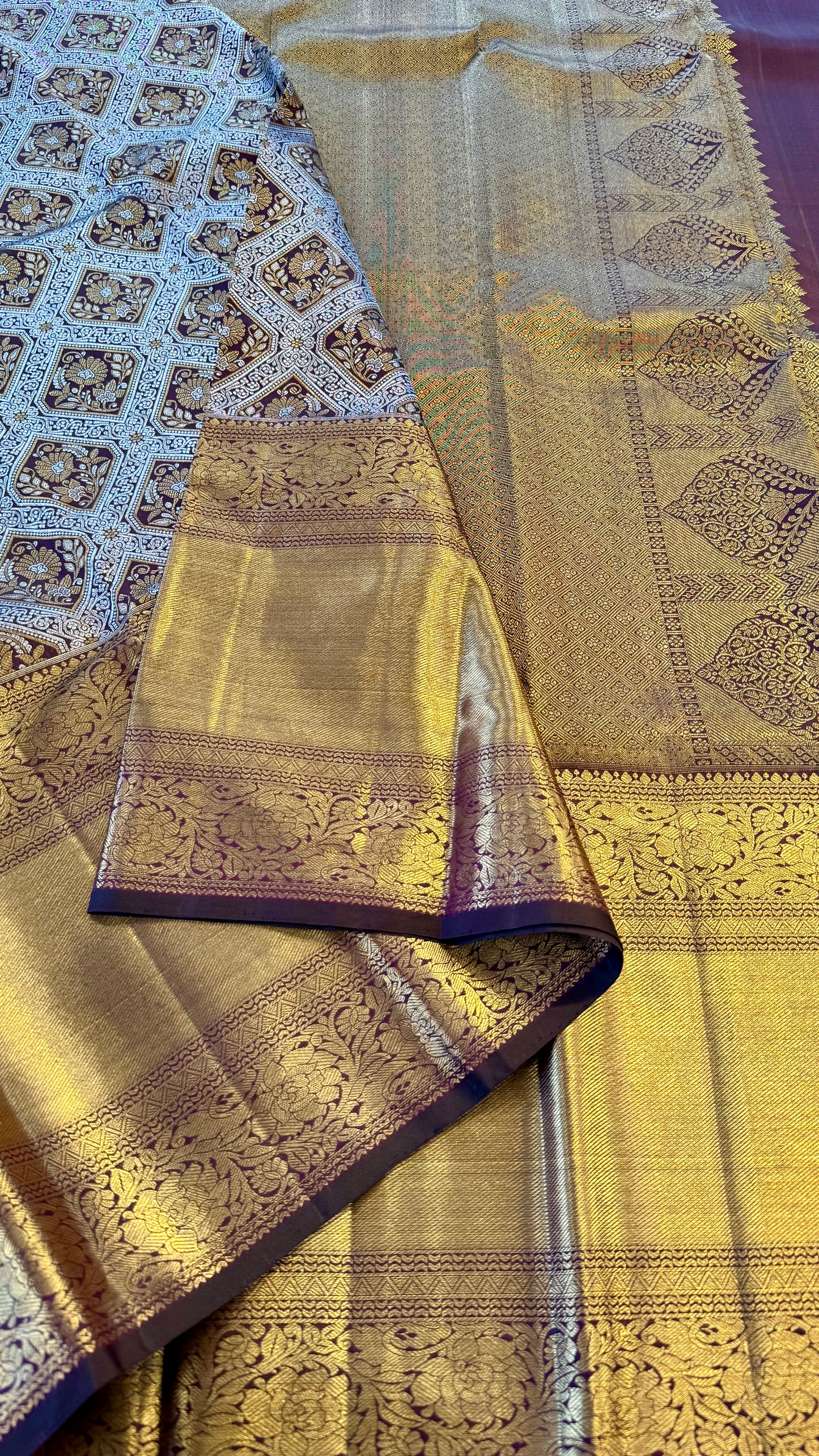 DARK RAISIN GOLD & SILVER ZARI BRIDAL HANDLOOM KANICHIPURAM SILK SAREE (KSS35)