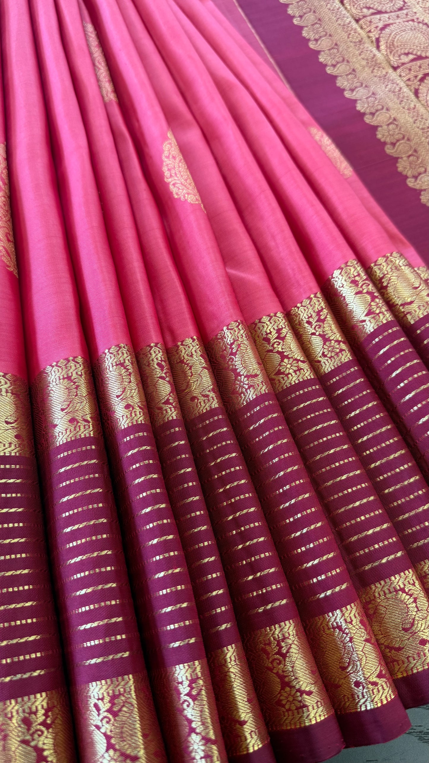 ROSE PINK WITH CONTRAST MAROON GOLD ZARI HANDLOOM KANICHIPURAM SILK SAREE (KSS158)