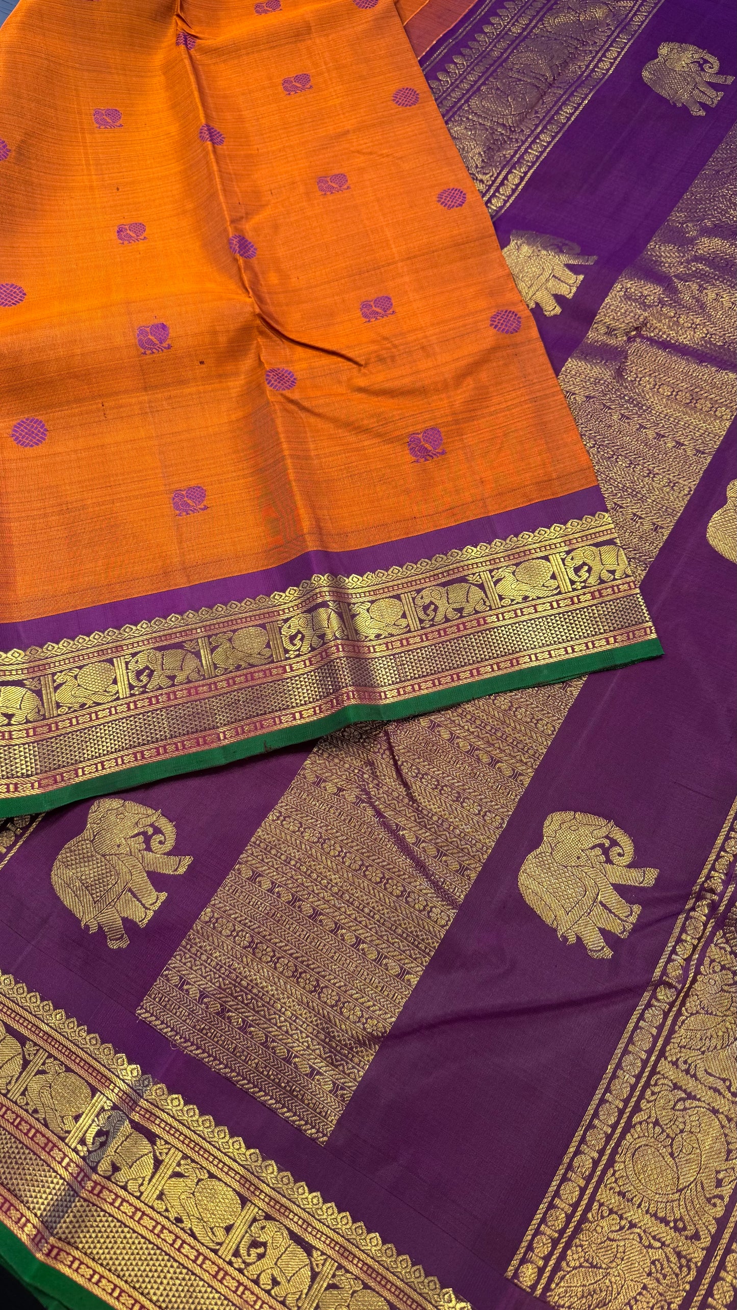 ORANGE WITH CONTRAST PURPLE GOLD ZARI HANDLOOM KANICHIPURAM SILK SAREE (KSS161)