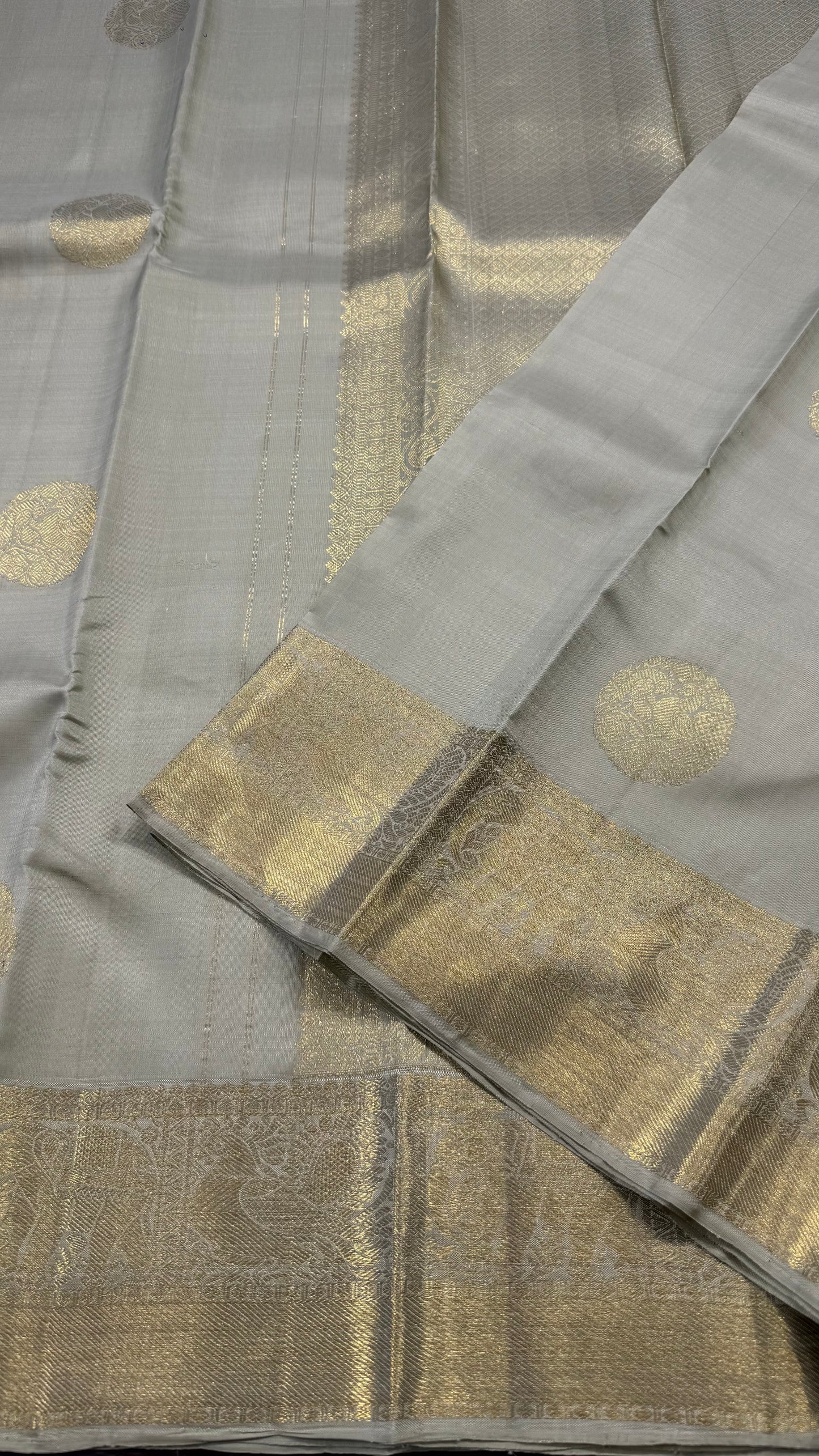 PASTEL GREEN HANDLOOM KANCHIPURAM SILK SAREE (KSS 520)