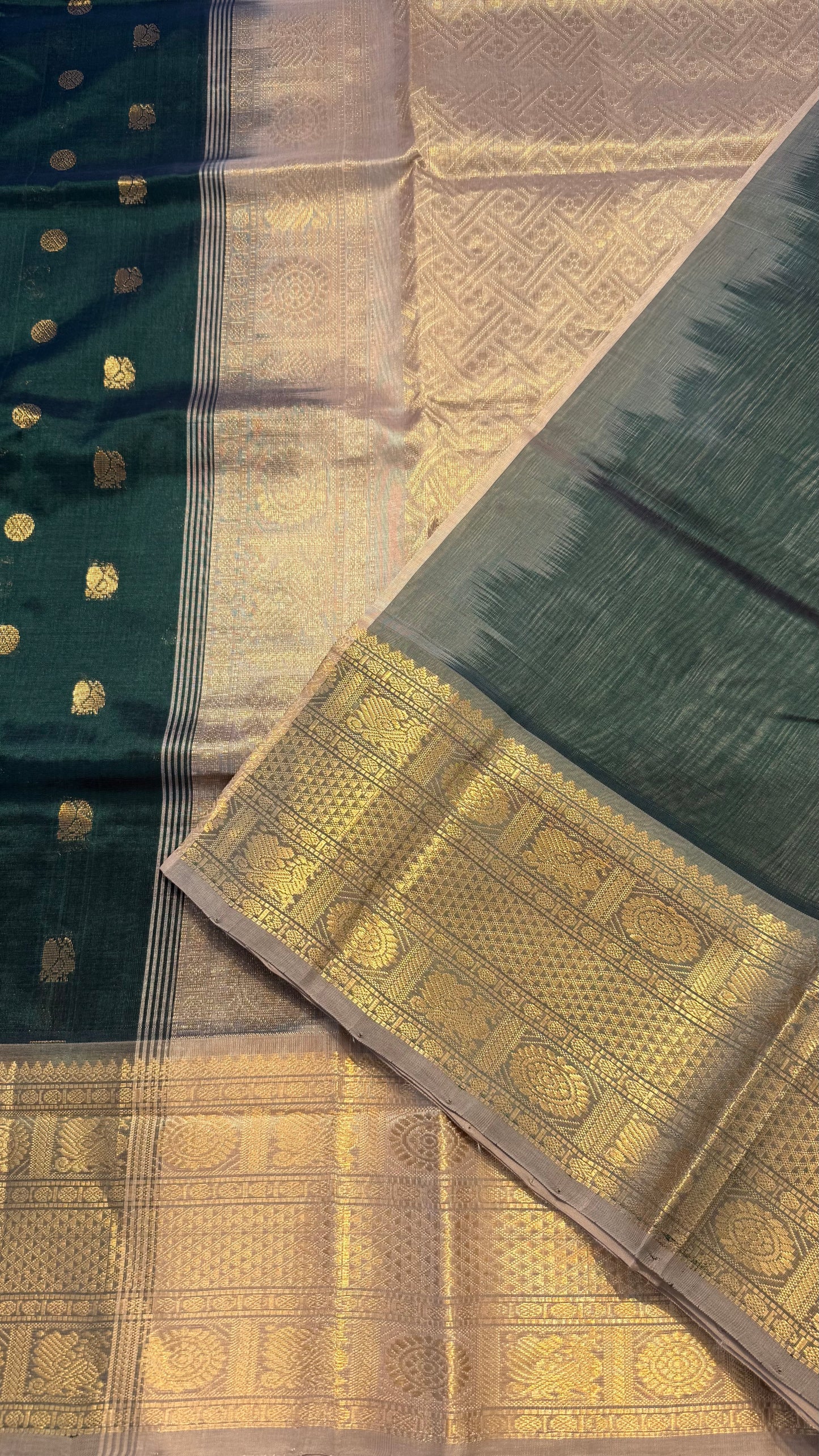 DARK TEAL GREEN WITH CONTRAST BEIGE KANCHIPURAM SILK COTTON (KSC04)
