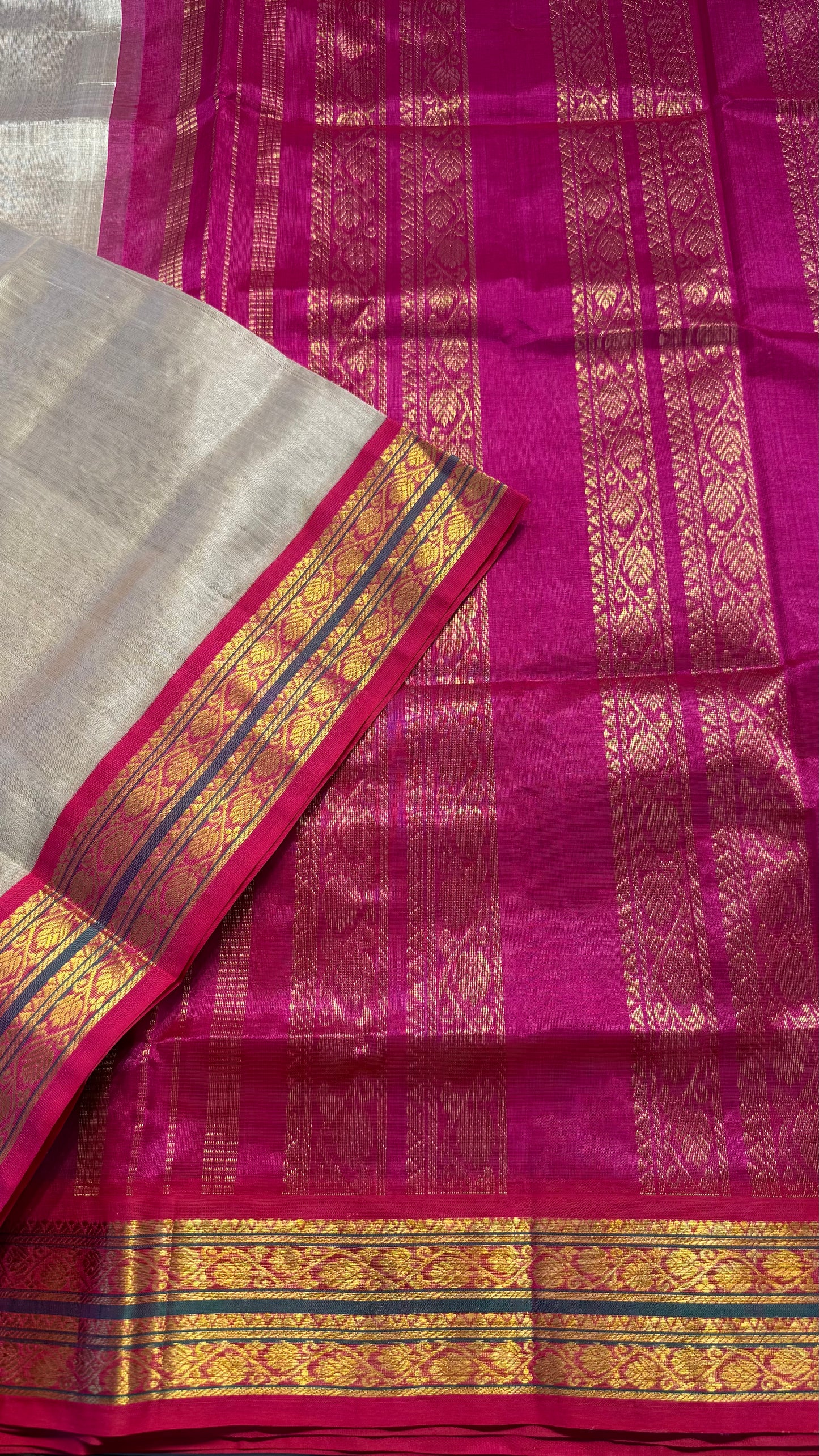 BEIGE WITH PINK HANDLOOM KANCHIPURAM SILK COTTON (KSC113)