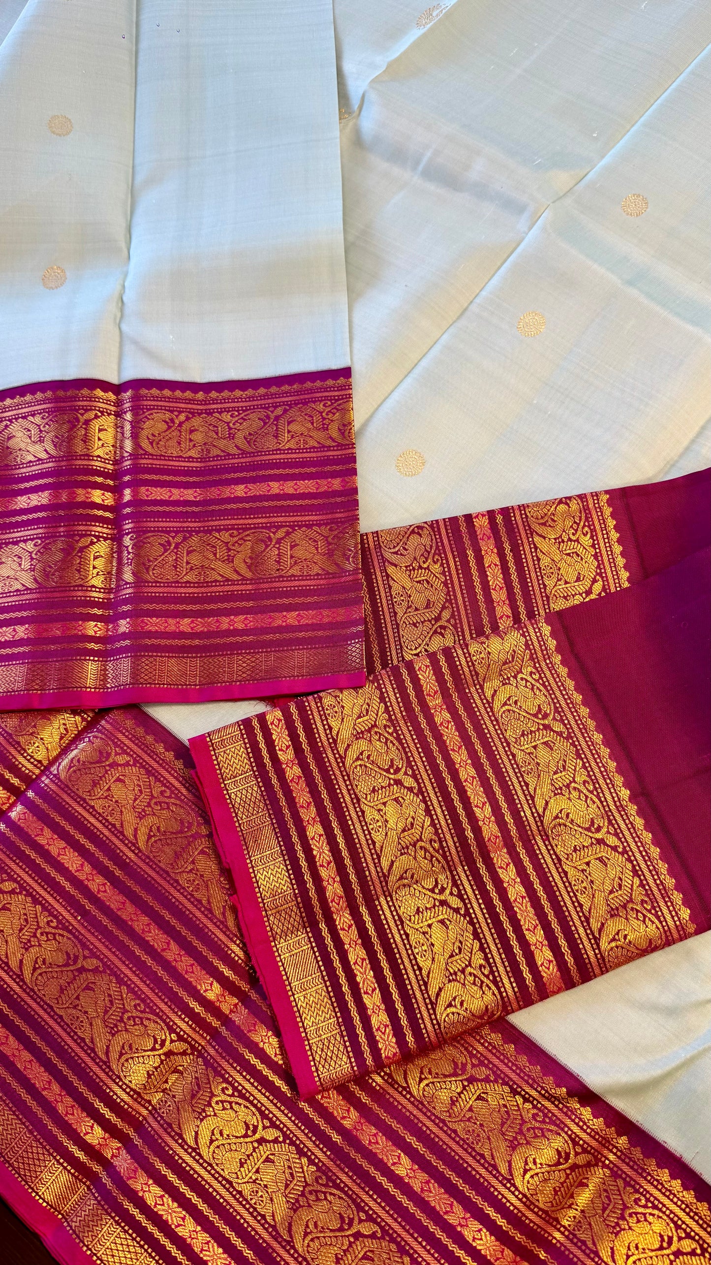 PASTEL LIGHT BLUE WITH VADAMALLI PURPLE TRADITIONAL HANDLOOM KANICHIPURAM SILK SAREE (KSS40)