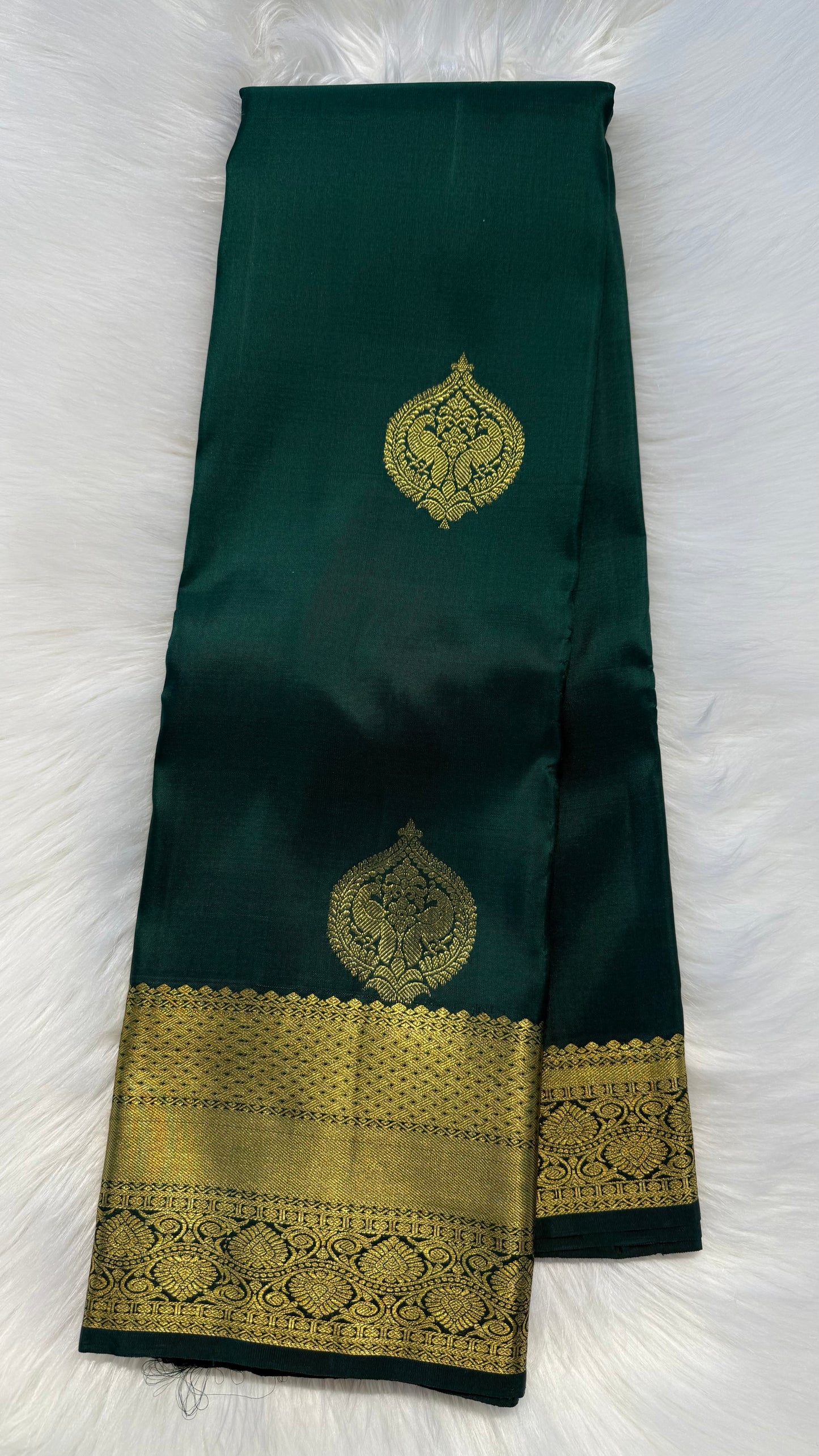 FOREST GREEN GOLD ZARI HANDLOOM KANCHIPURAM SILK SAREE (KSS338)