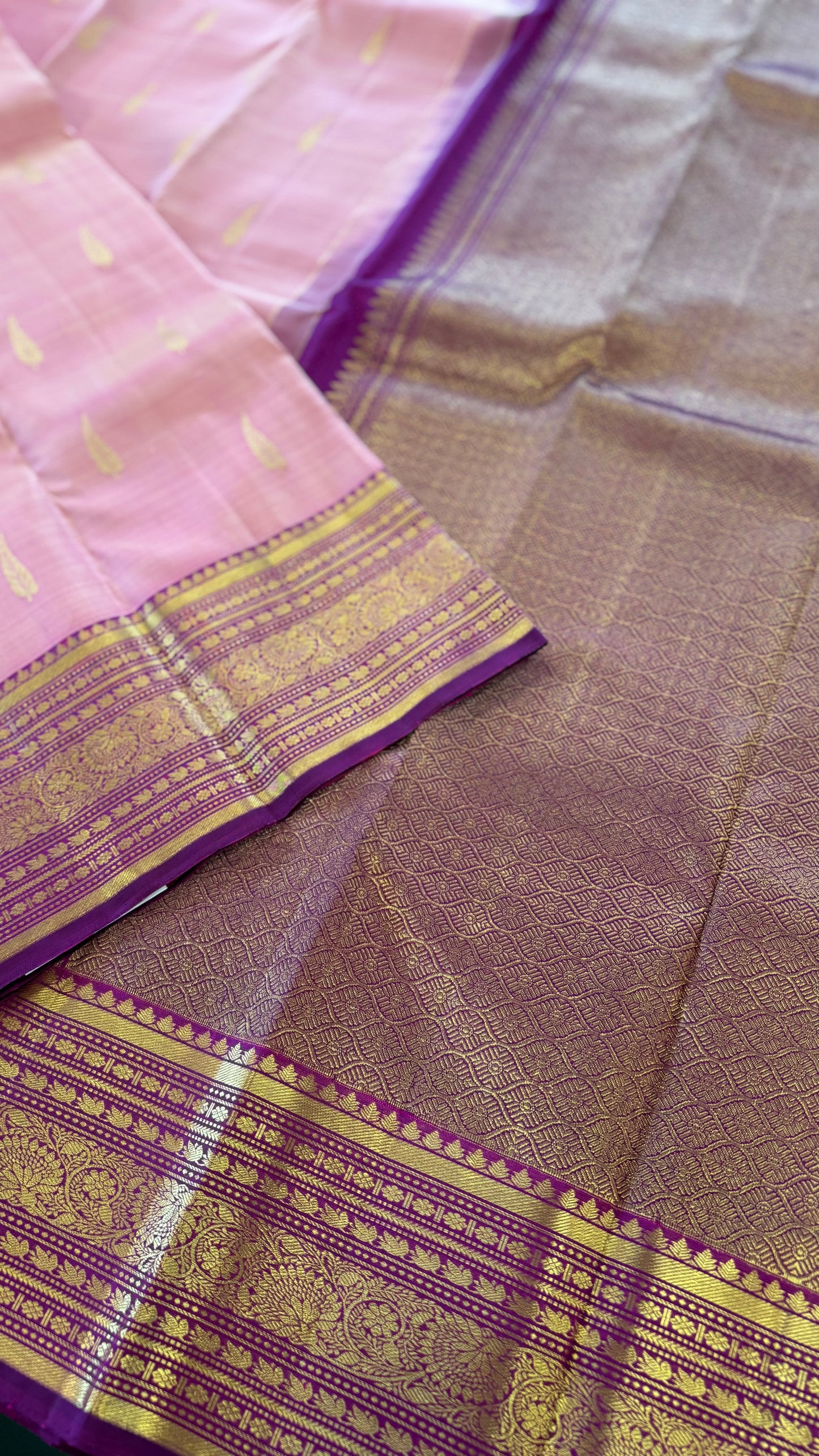 PASTEL PINK WITH PURPLE GOLD ZARI HANDLOOM KANICHIPURAM SILK SAREE (KSS243)