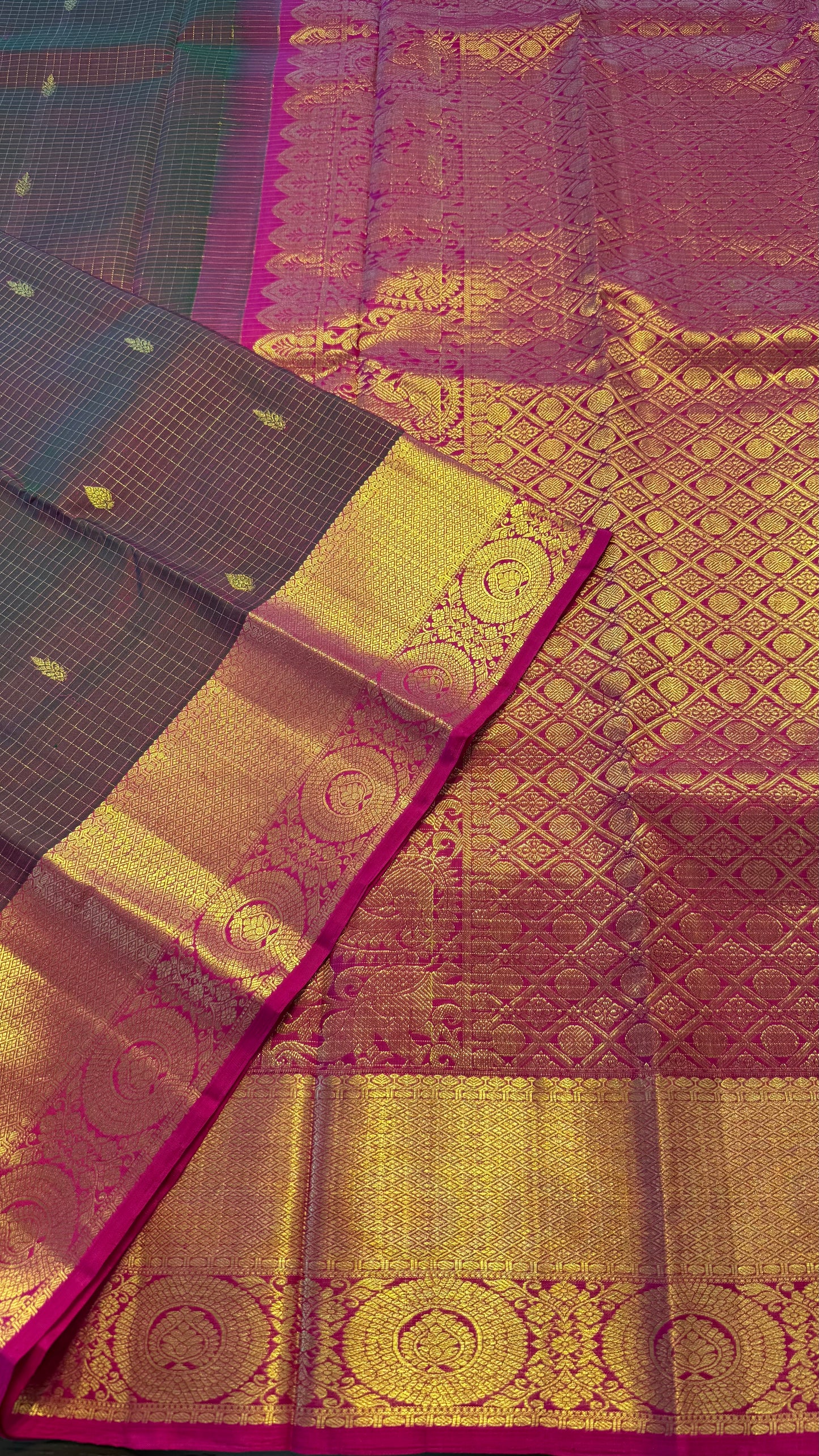 DUAL TONE GREEN PURPLE WITH CONTRAST PINK GOLD ZARI HANDLOOM KANCHIPURAM SILK SAREE (KSS283)