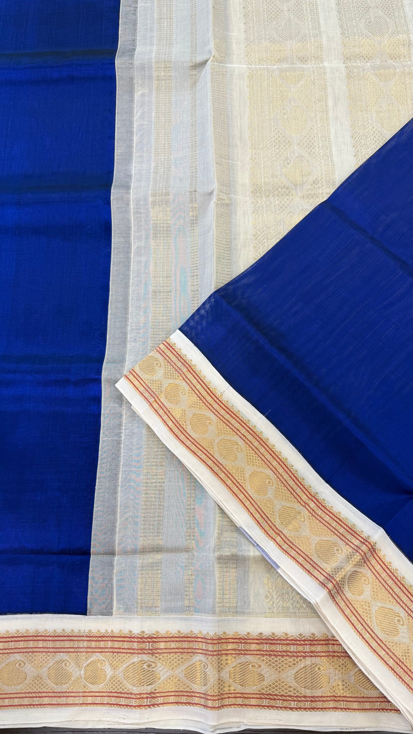 ROYAL BLUE WITH CONTRAST OFF WHITE HANDLOOM KANCHIPURAM SILK COTTON (KSC28)