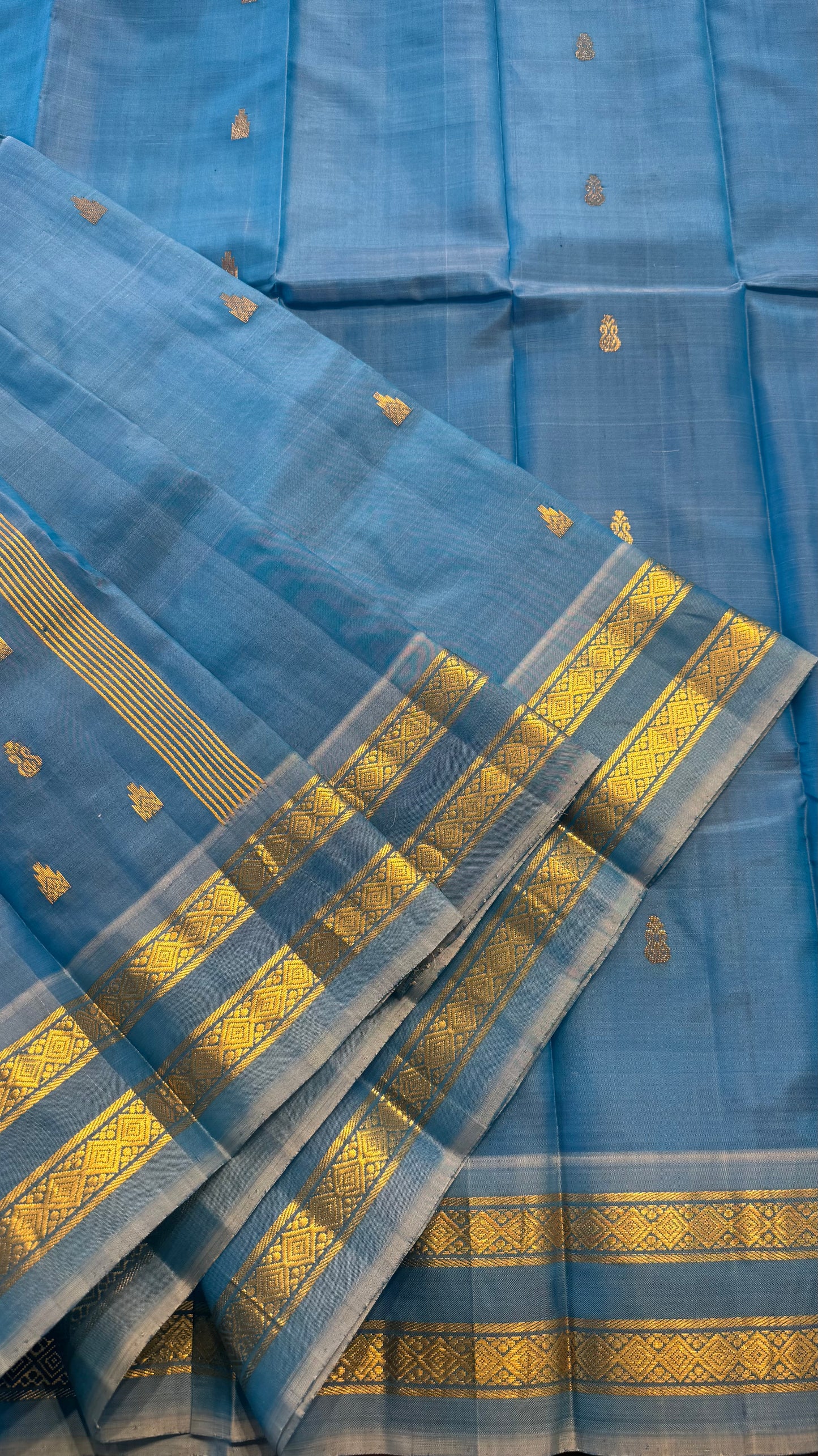SKY BLUEPURE HANDLOOM KANCHIPURAM SINGLE SIDE BORDER SILK SAREE (KSSB21)