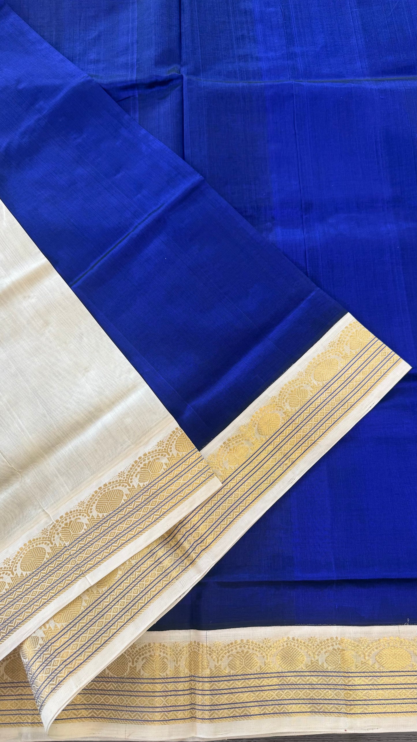 ROYAL BLUE WITH CREAM WHITE HANDLOOM KANCHIPURAM SILK COTTON (KSC27)
