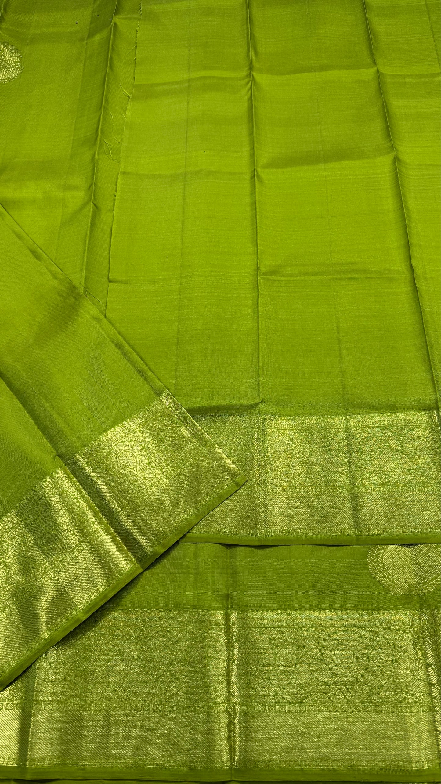 PARROT GREEN HANLOOM KANCHIPURAM SILK SAREE (KSS 532)