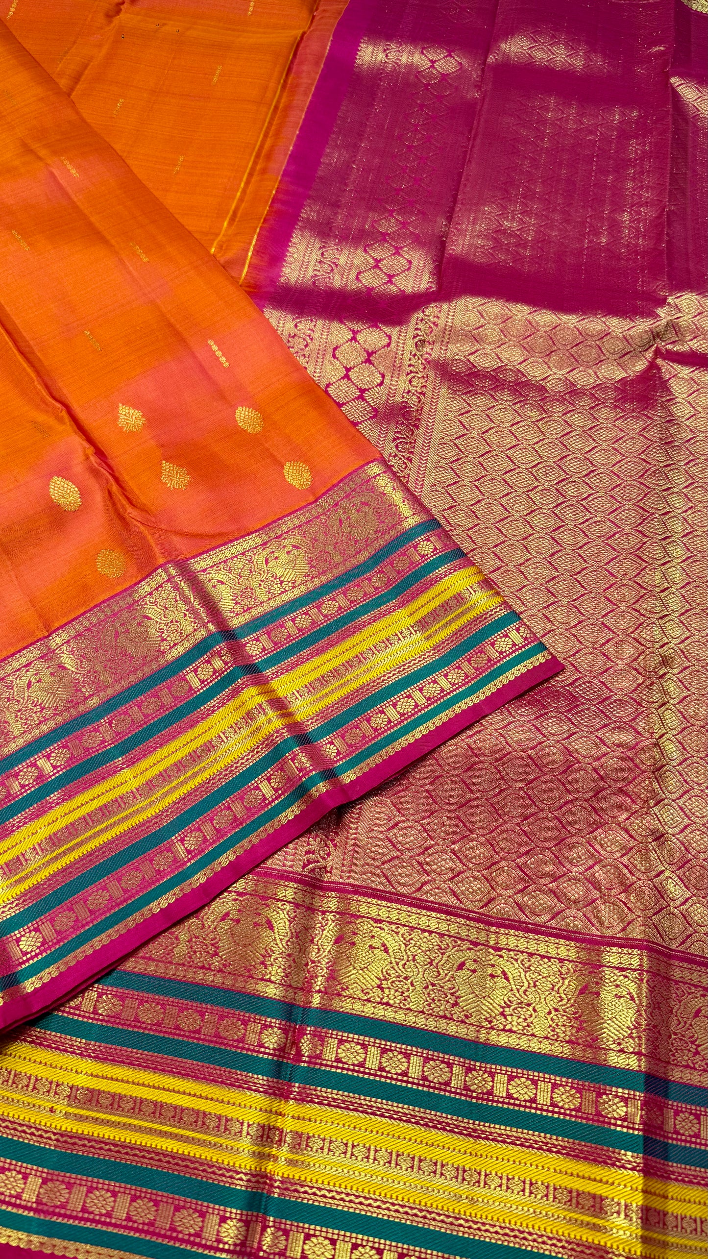 KANAKAMBARAM PINK WITH CONTRAST RANI PINK, TEAL BLUE AND YELLOW BORDER HANDLOOM KANICHIPURAM SILK SAREE (KSS30)