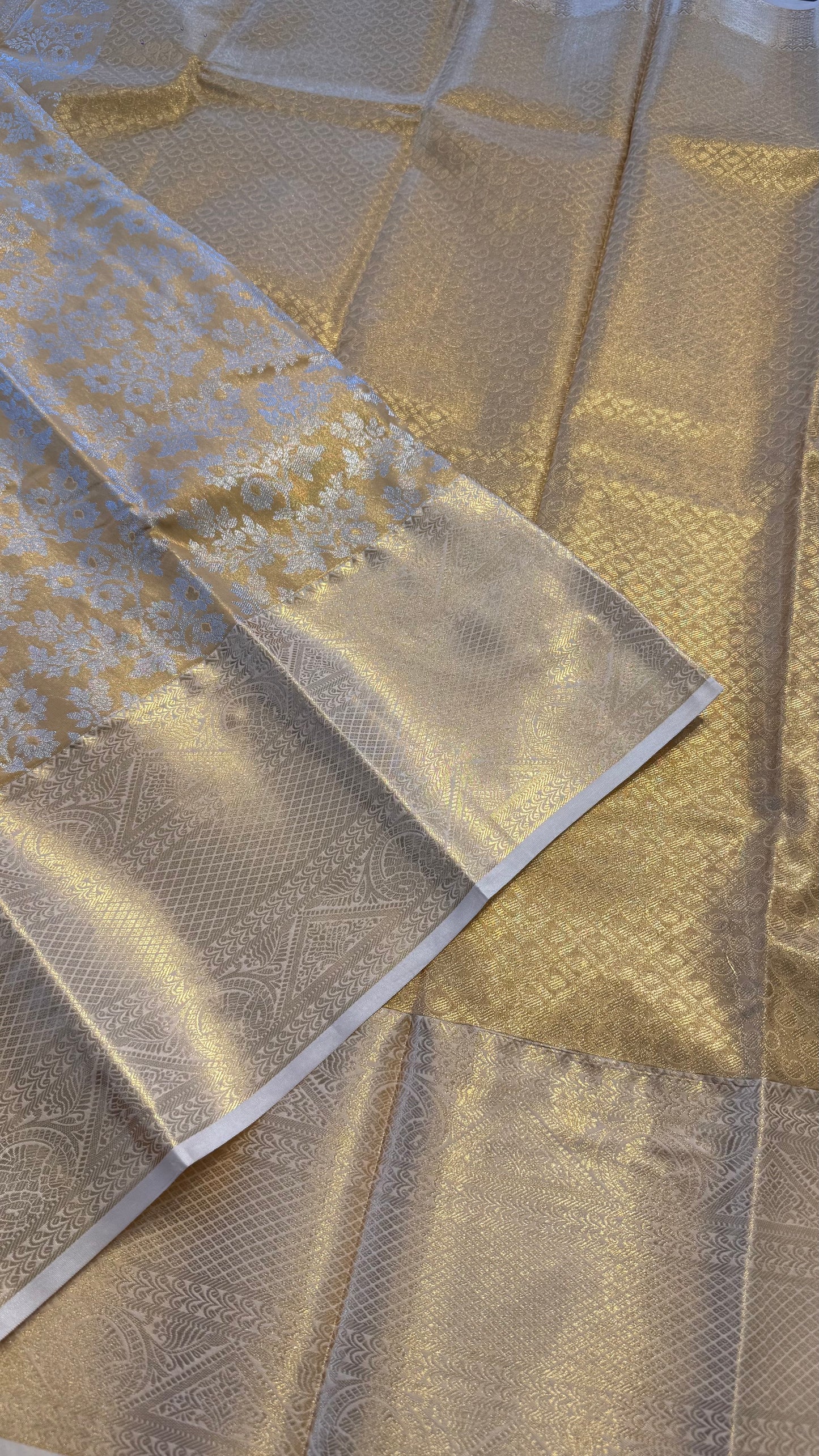 AMBER GOLD SEMI SILK KANICHIPURAM SILK SAREE (SSKS13)