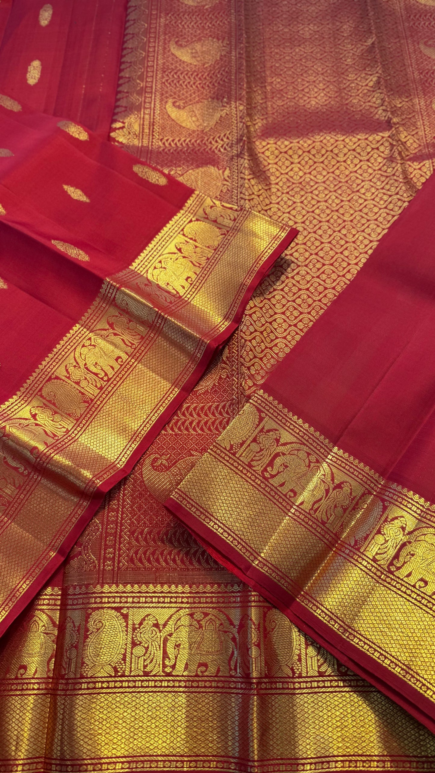 RED GOLD ZARI HANDLOOM KANICHIPURAM SILK SAREE (KSS240)