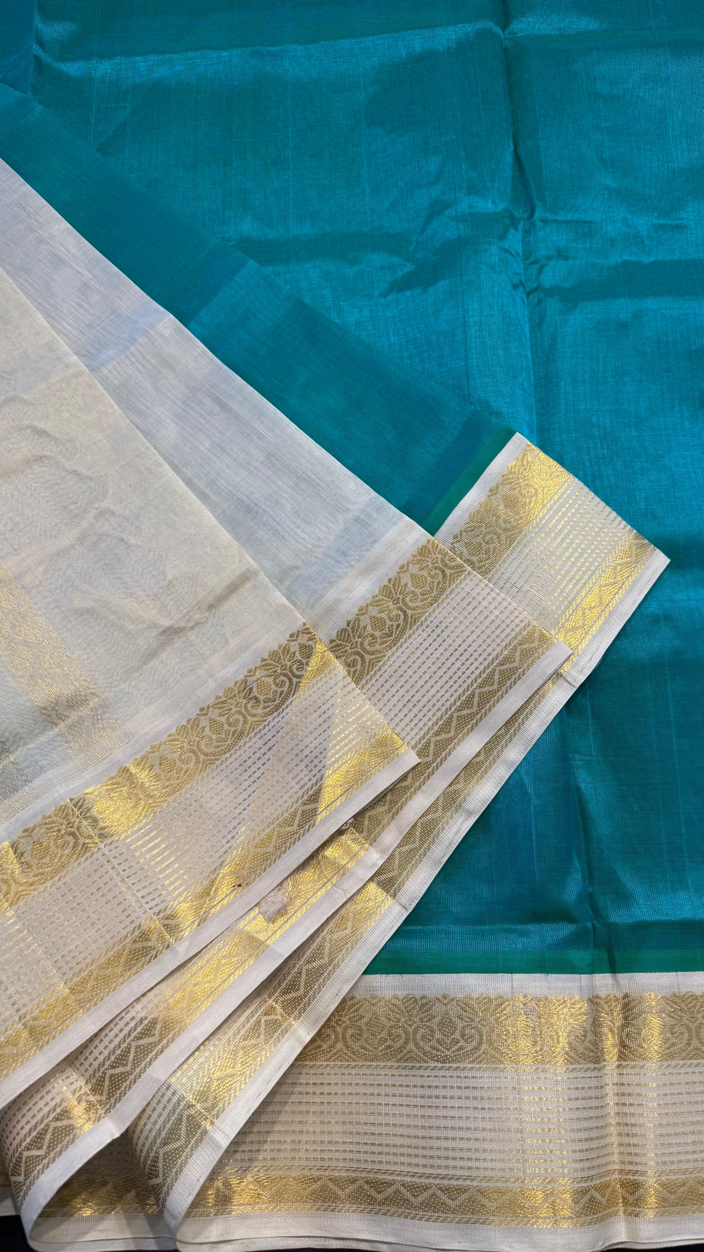 MINT GREEN WITH OFF WHITE HANDLOOM KANCHIPURAM SILK COTTON (KSC123)