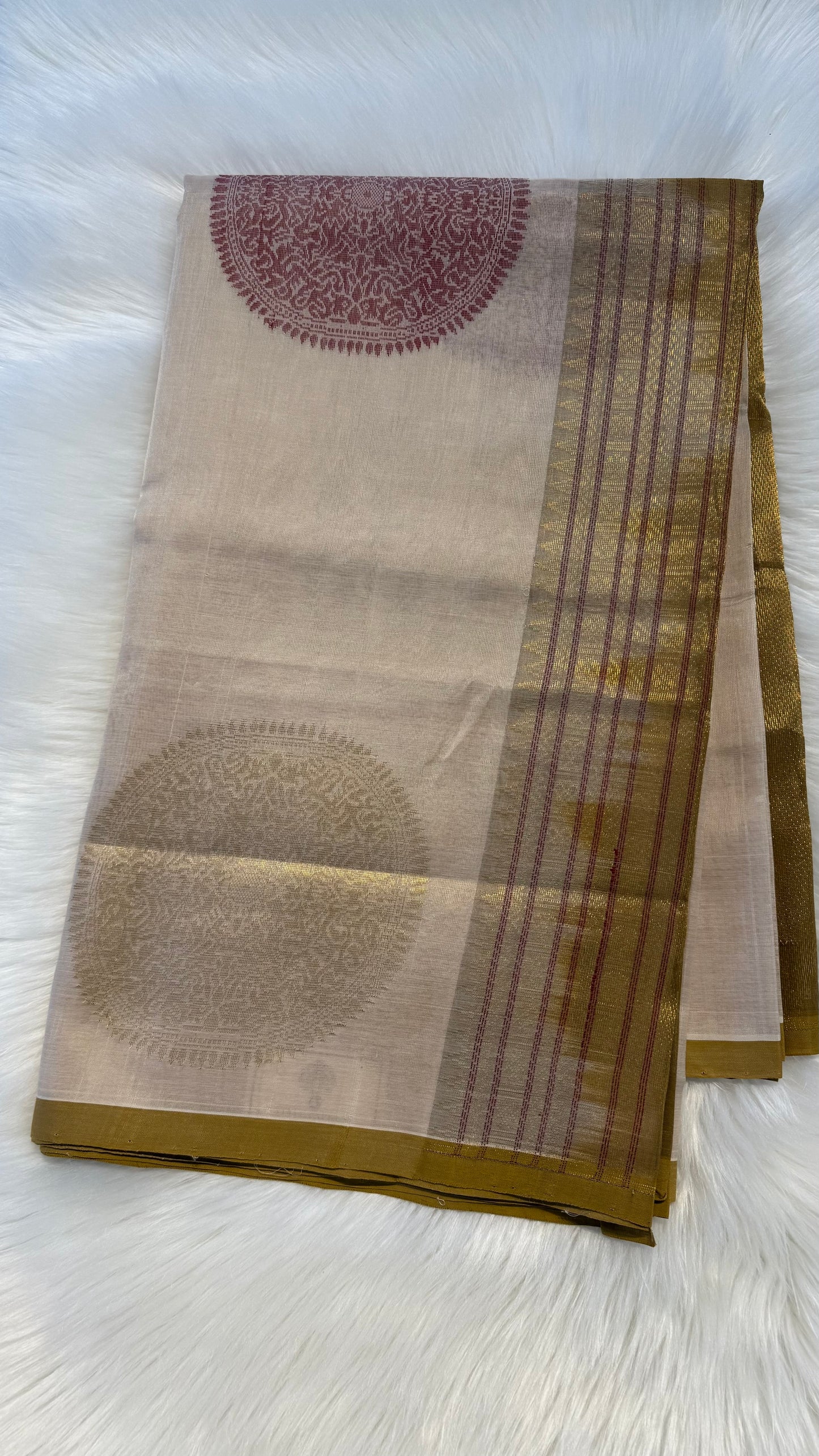 OFF WHITE WITH DARK GOLD HANDLOOM KANCHIPURAM SILK COTTON (KSC61)