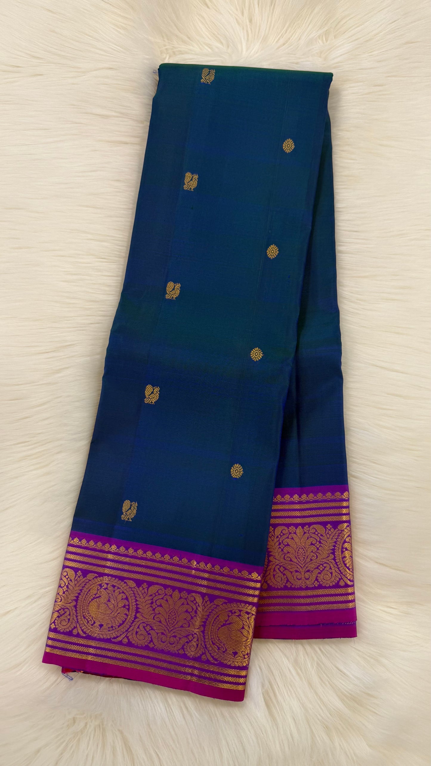 PEACOCK BLUE WITH CONTRAST PURPLE GOLD ZARI HANDLOOM KANICHIPURAM SILK SAREE (KSS122)