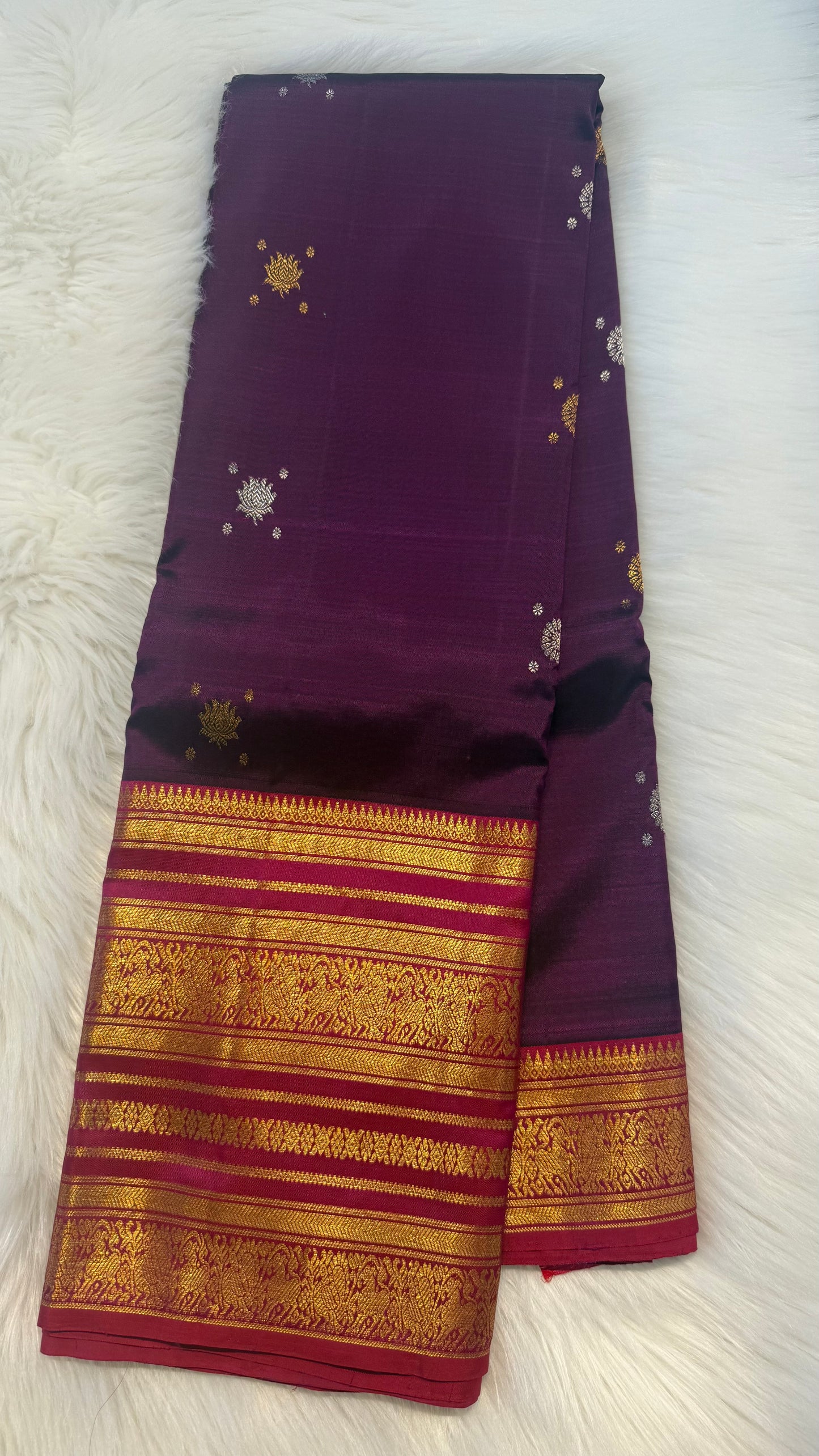 ROYAL PURPLE WITH CONTRAST VADAMALI PURPLE BORDER GOLD ZARI HANDLOOM KANICHIPURAM SILK SAREE (KSS131)